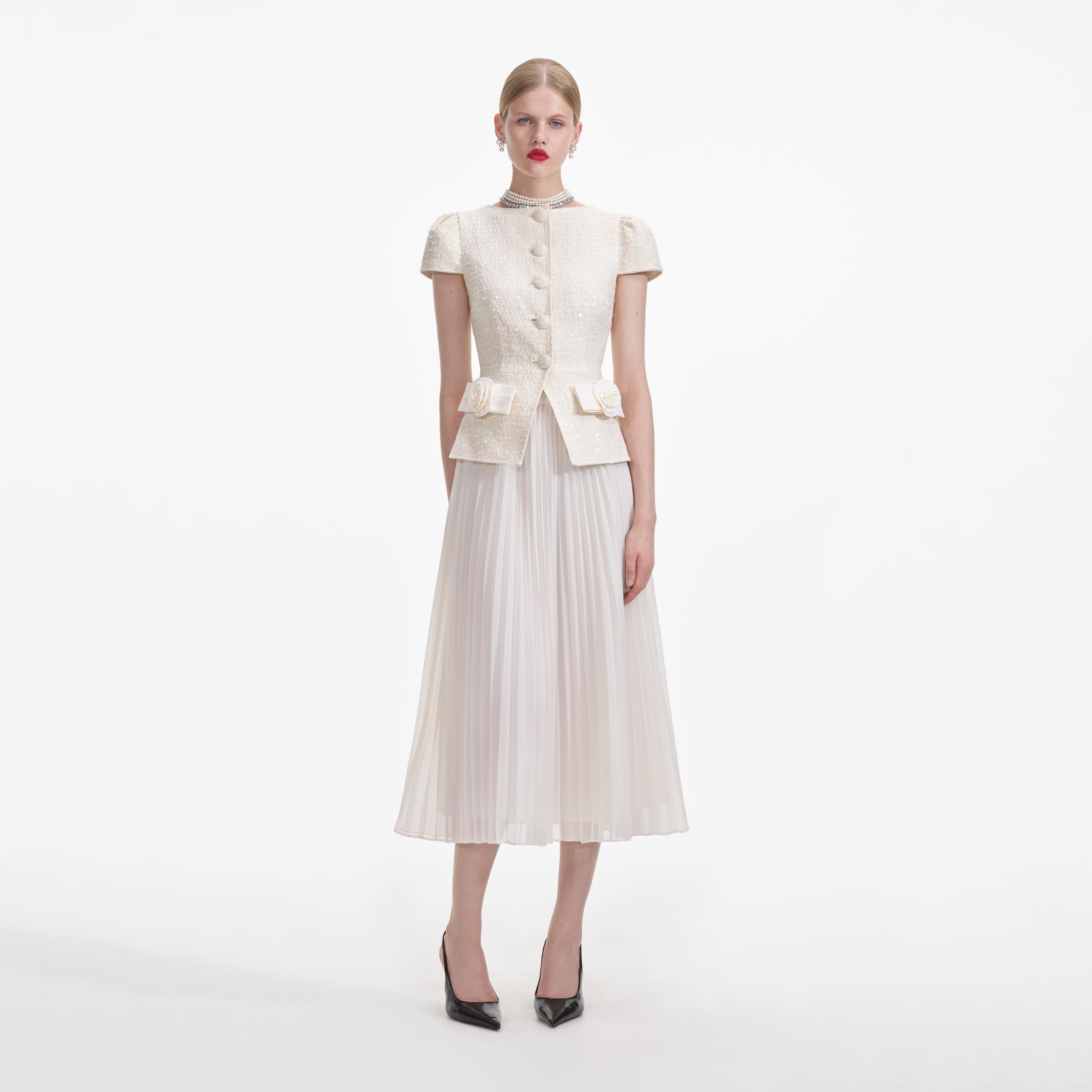 Self Portrait Boucle Midikleid Creme Schleife plissiert