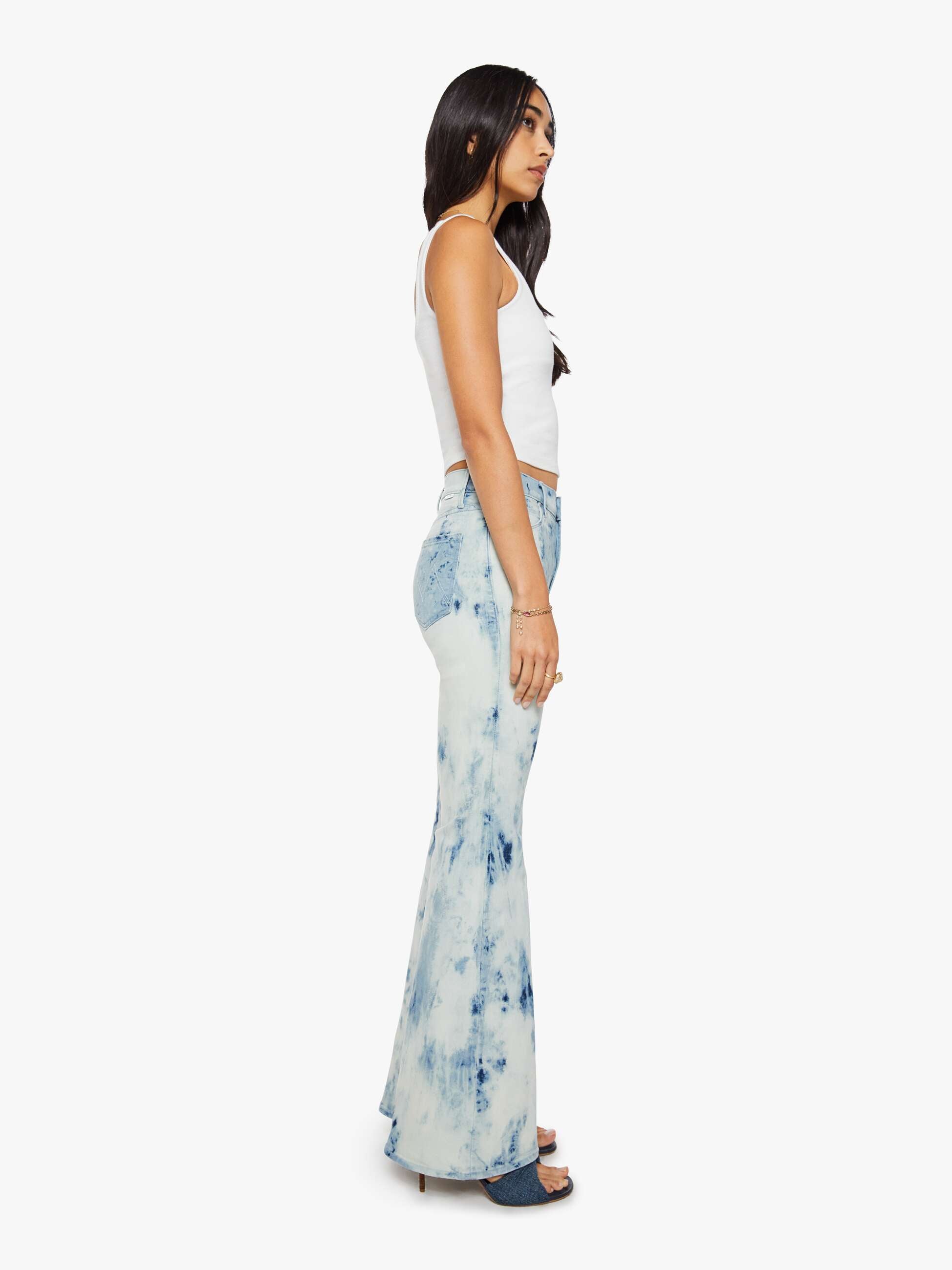 Mother The Doozy Flare Jeans Laundry Days hellblau