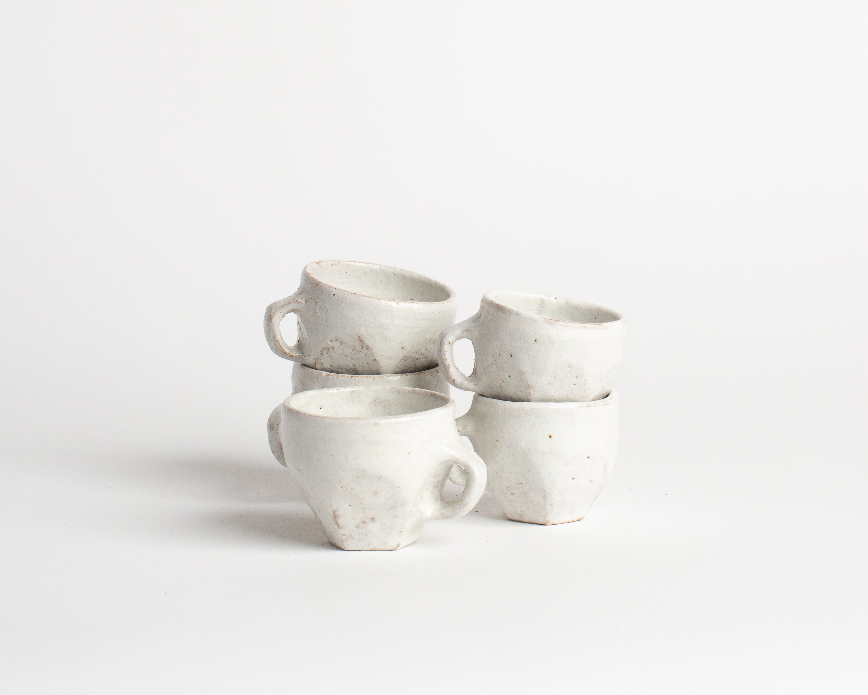 J.W.Anderson Akiko Espressotasse Faceted White Steinzeug