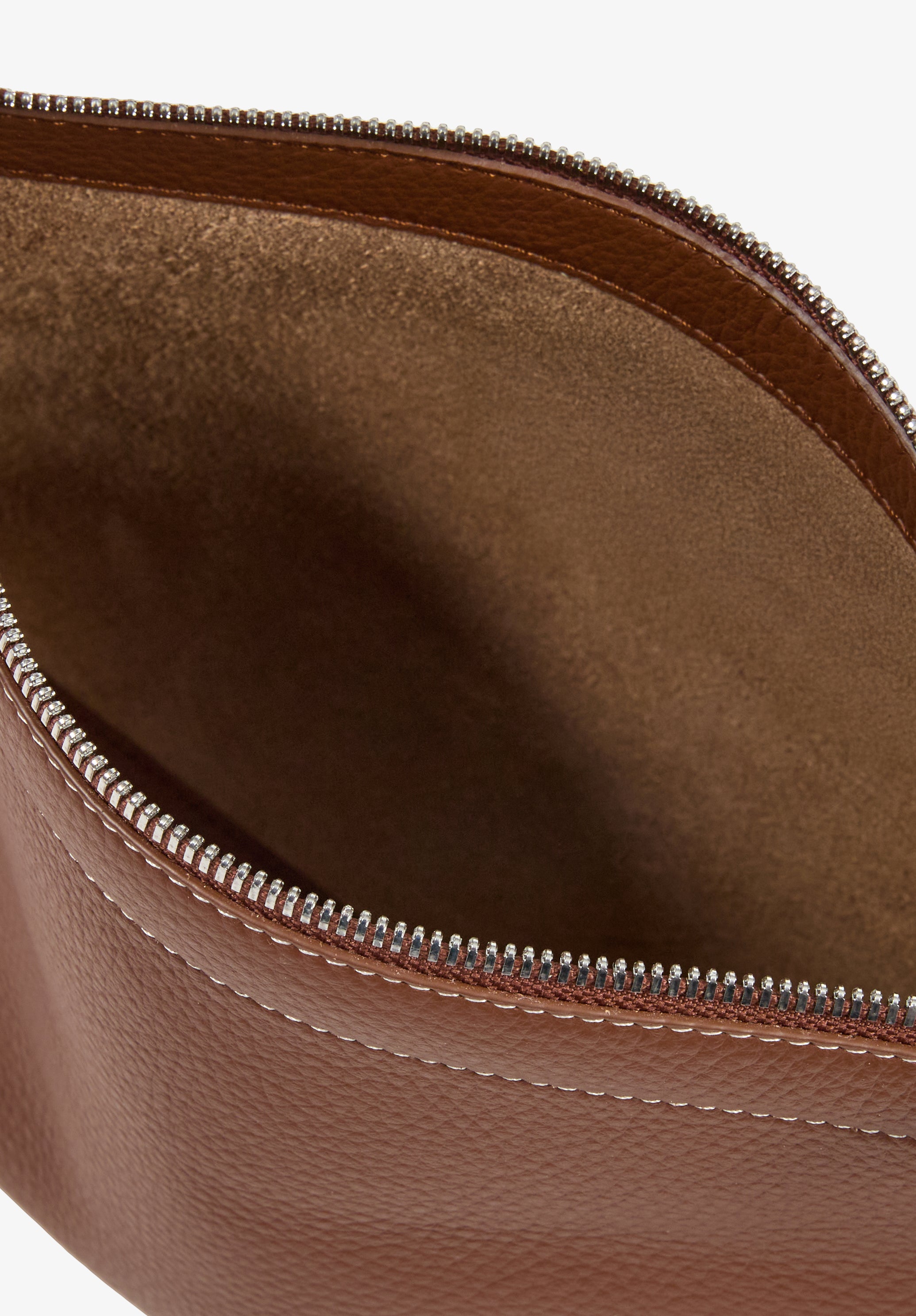 A.P.C. Neige Clou Clutch Leder genarbt TU