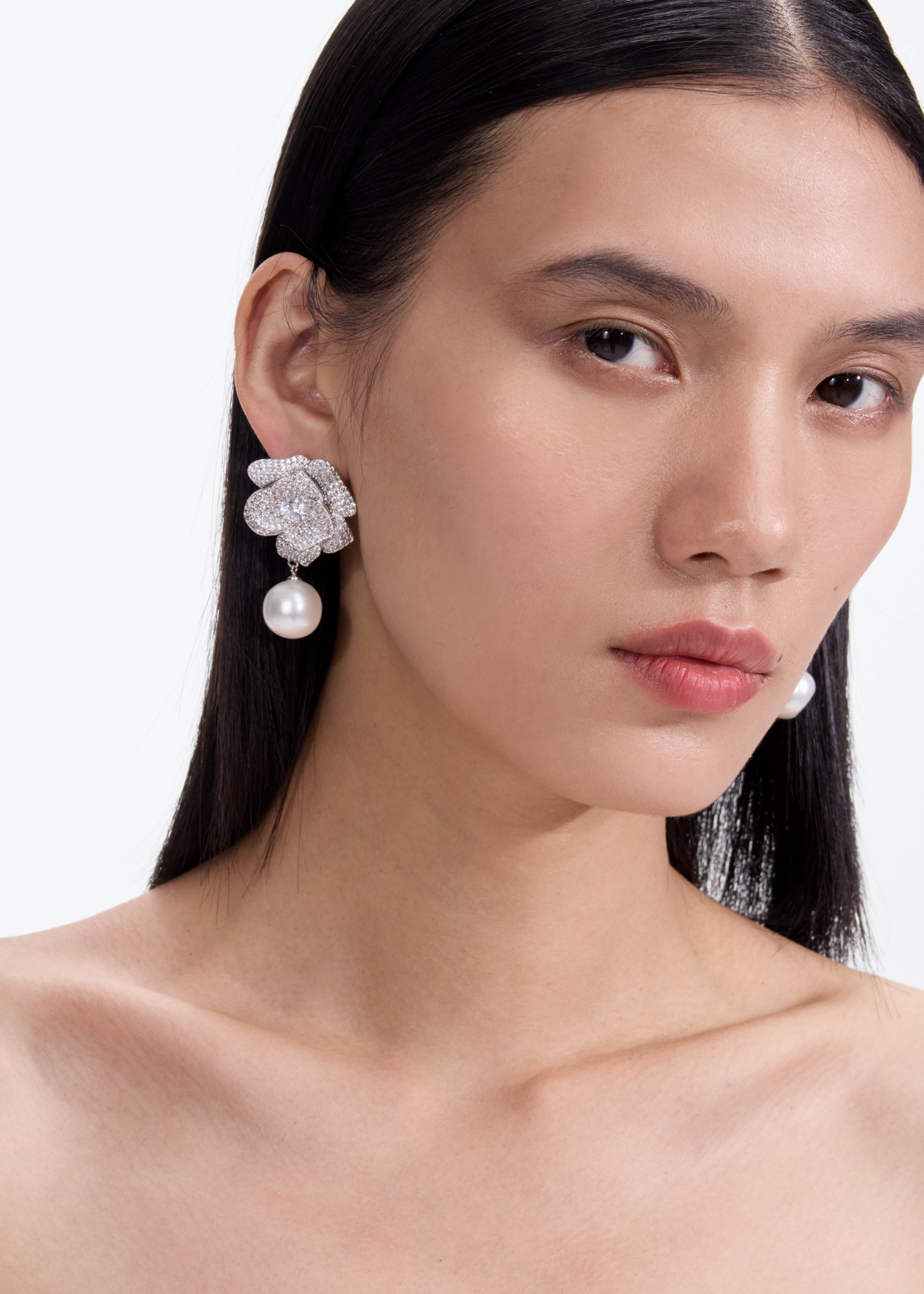 Self Portrait Jewellery Crystal Flower Pearl Ohrringe Silber