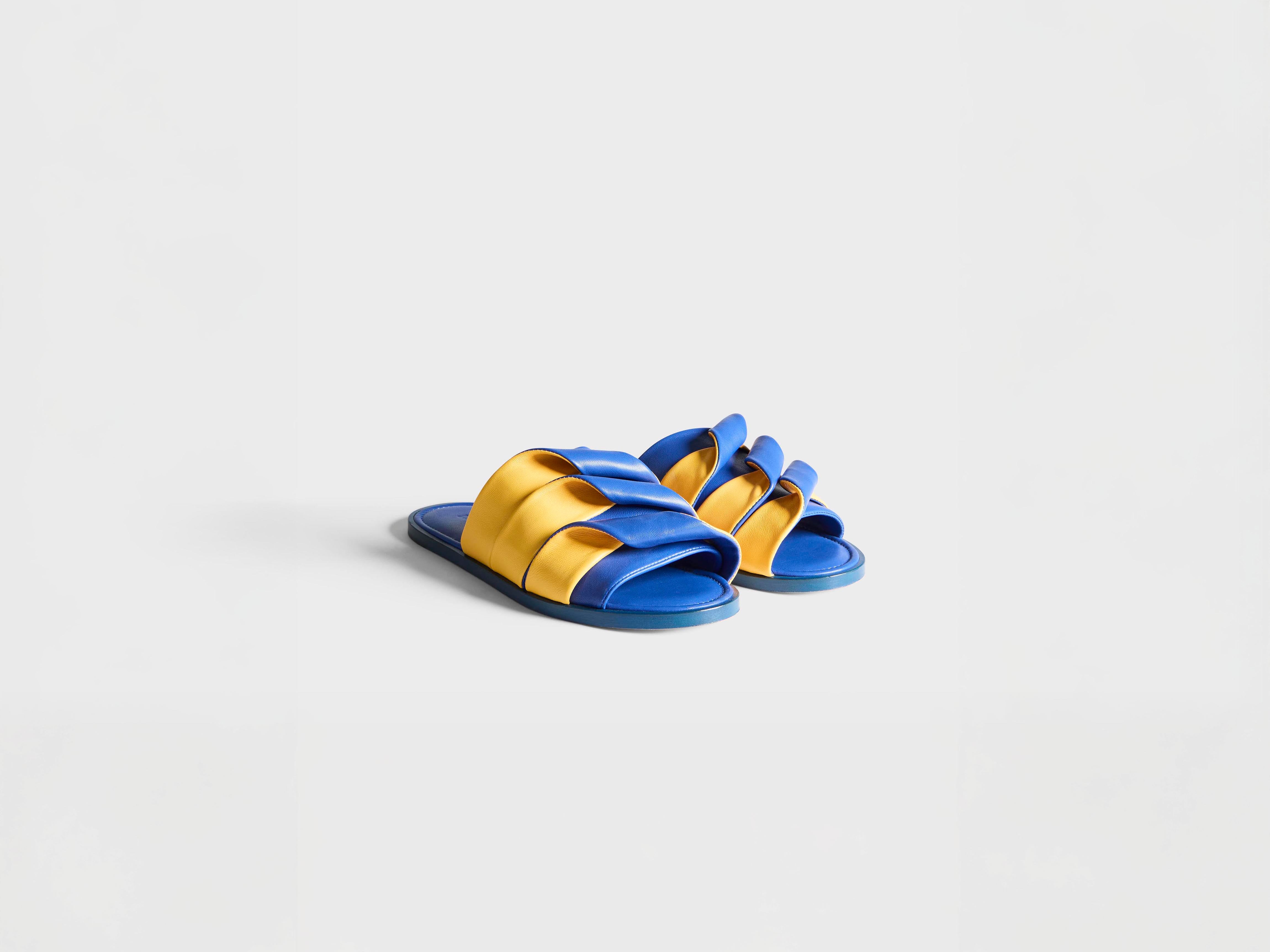 J.W.Anderson Coil Slide Leder Blau Gelb Damen