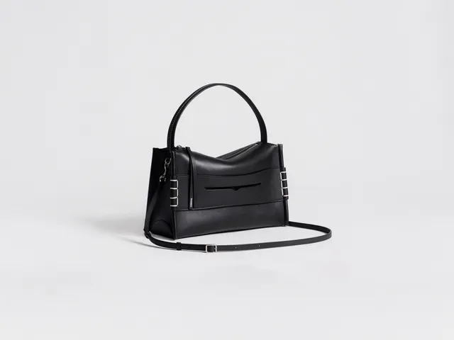 J.W.Anderson Bags Medium Loafer Bag Handtasche Schwarz Leder
