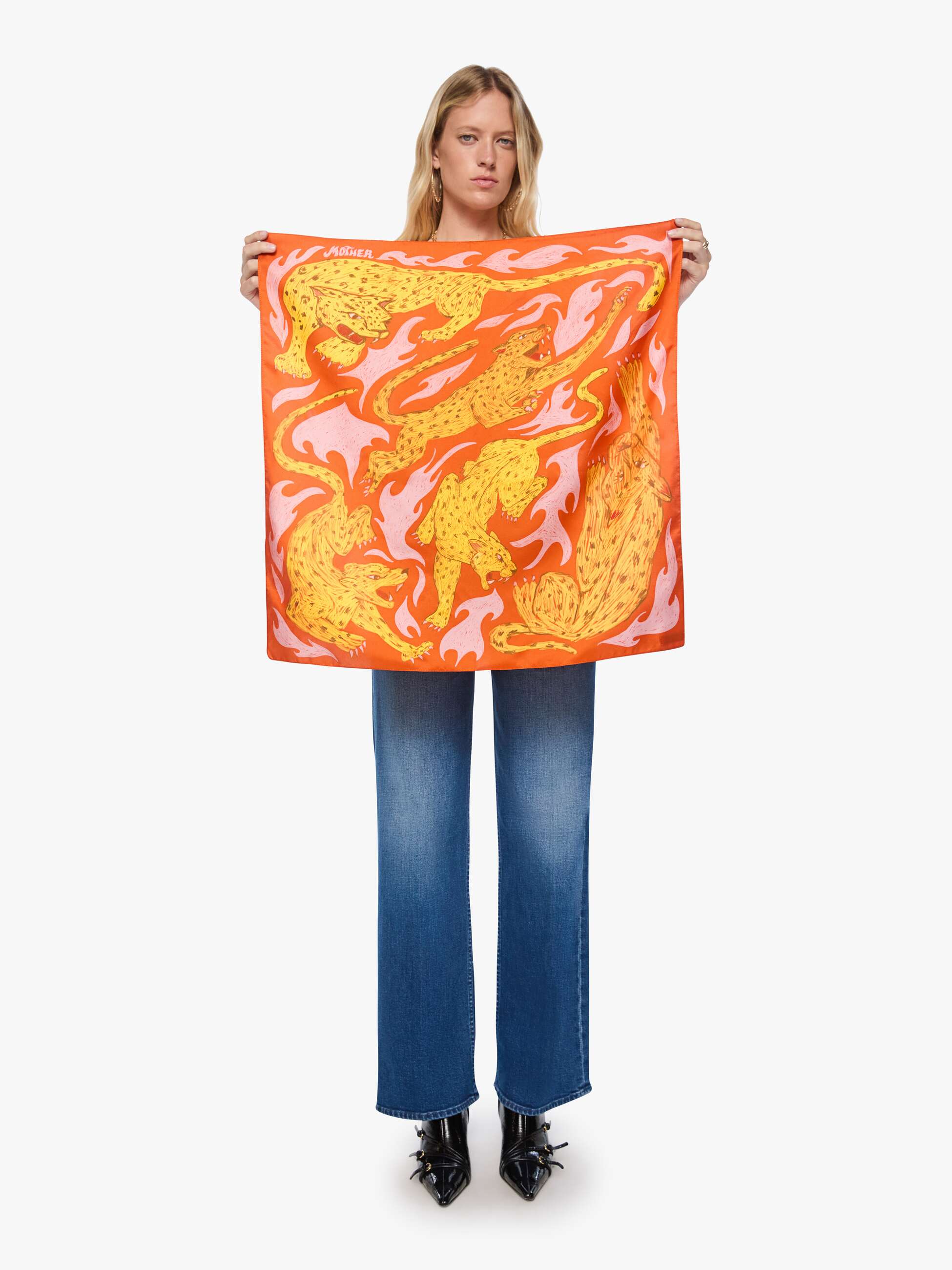 Mother The Scarf It Down Seidentuch Flaming Hot Cheetahs O/S