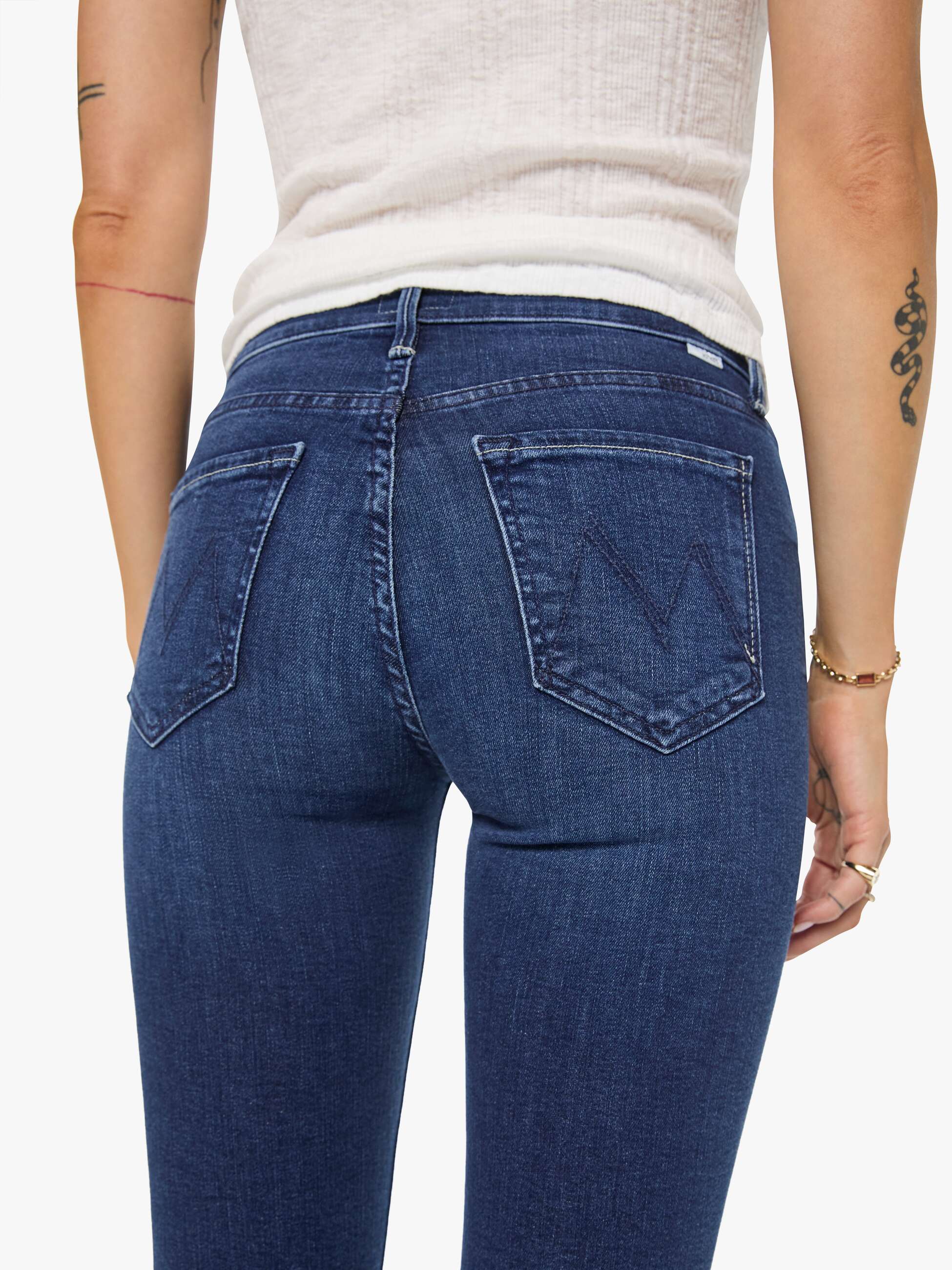 Mother The Mid Rise Dazzler Ankle Fray Jeans Dunkelblau