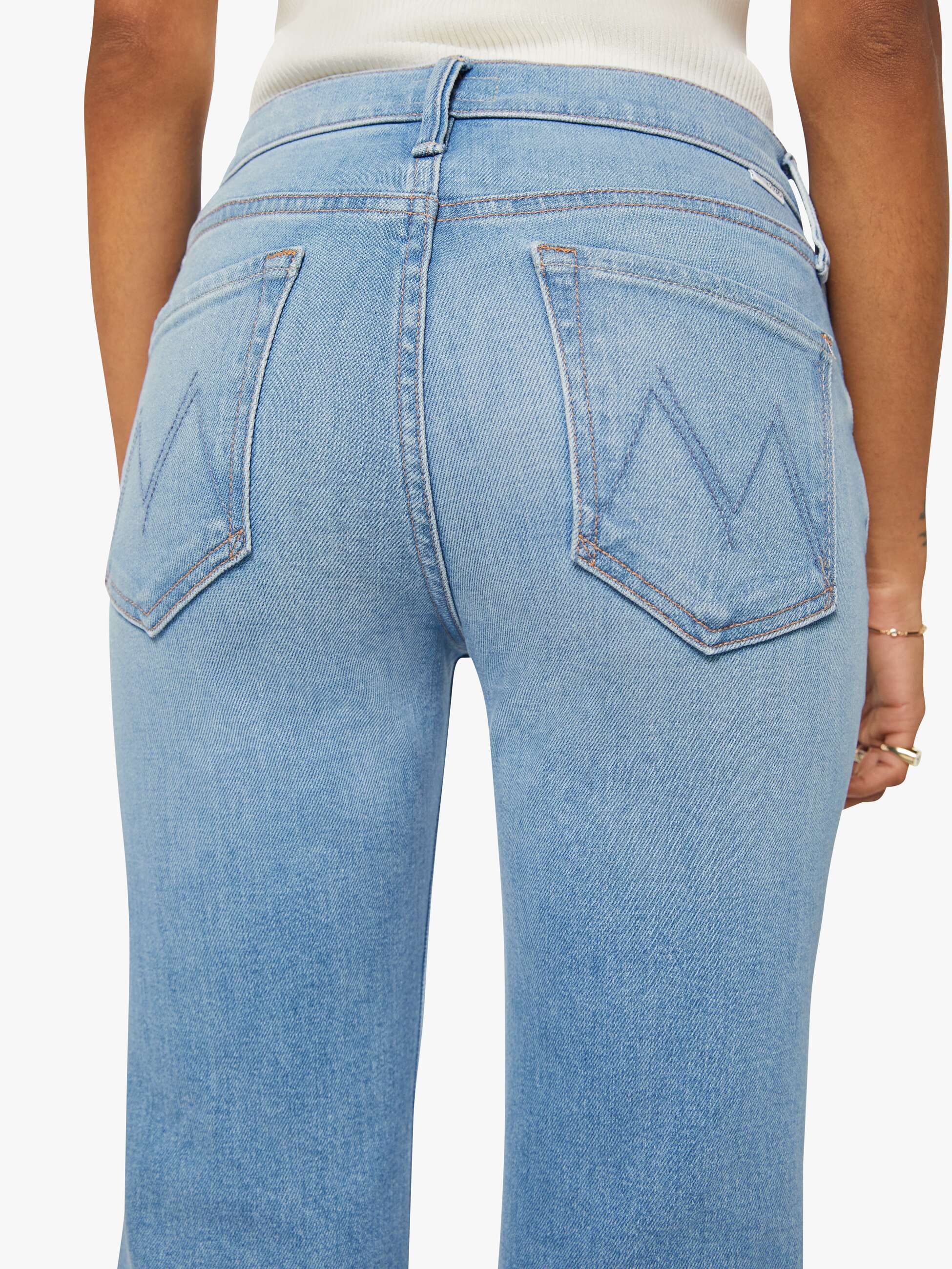 Mother Lil Doozy Petite Flare Jeans Room Service hellblau