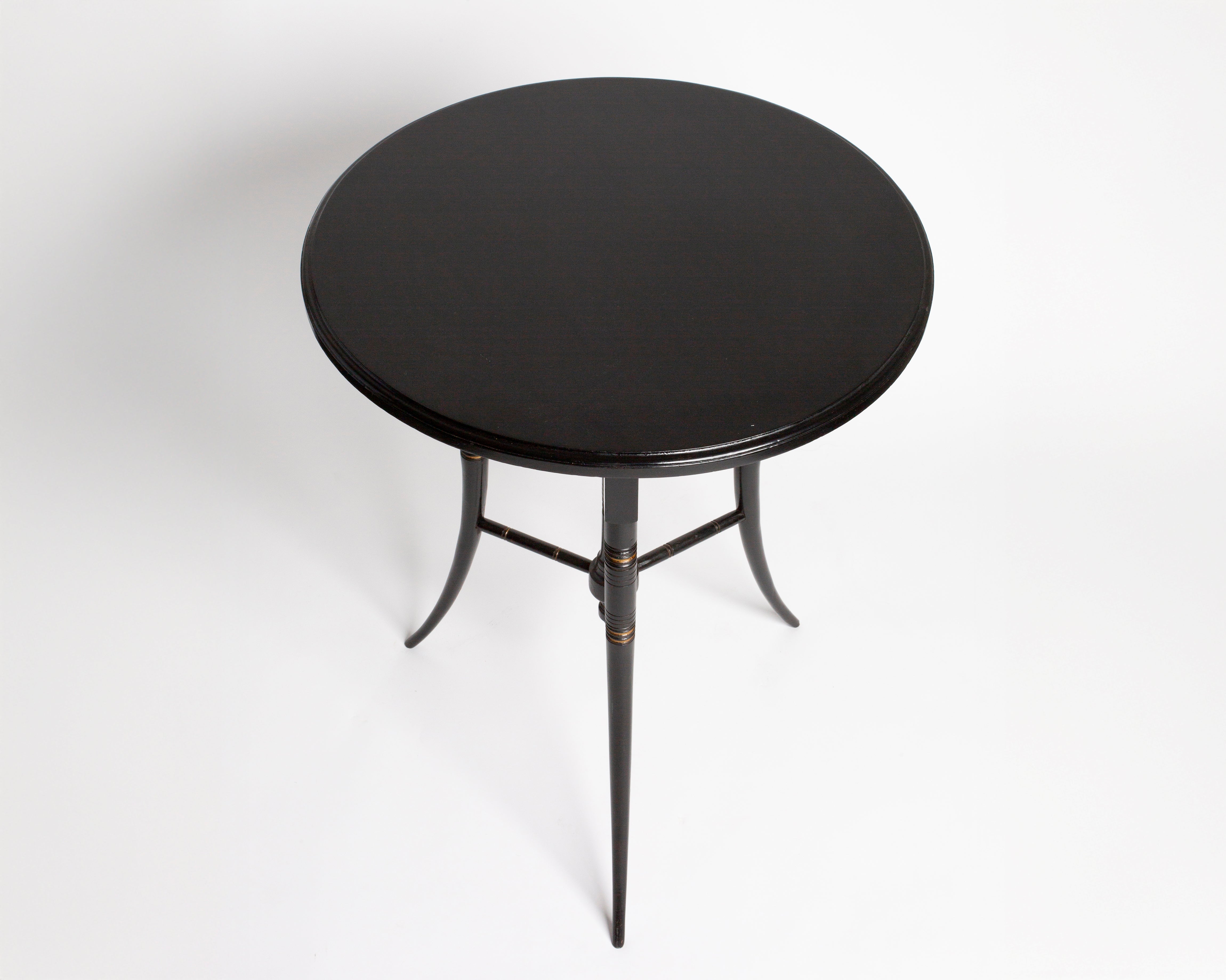 J.W.Anderson Furniture Godwin 1870 Beistelltisch Schwarz Holz