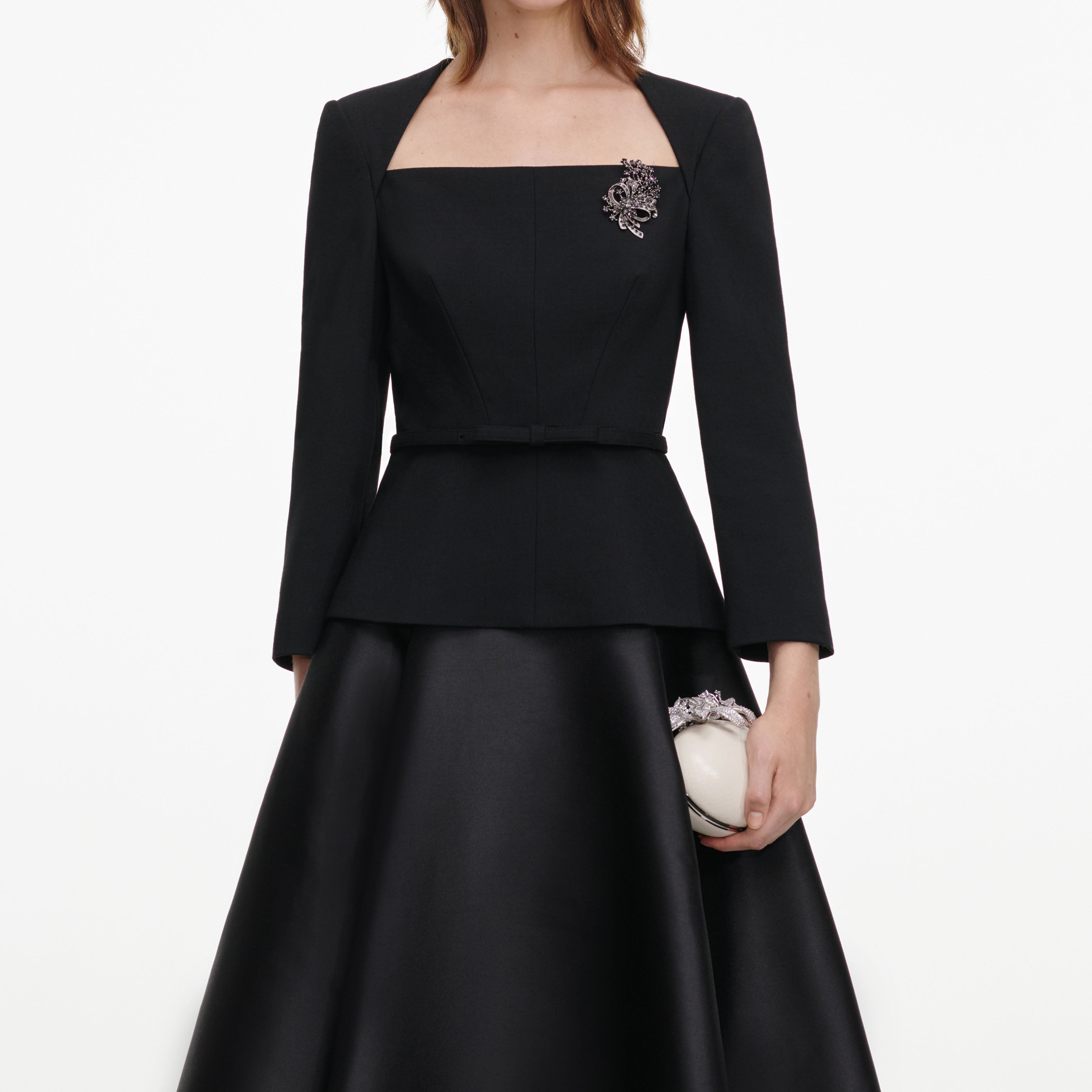 Self Portrait Taft Midikleid Schwarz Brosche Gr 38