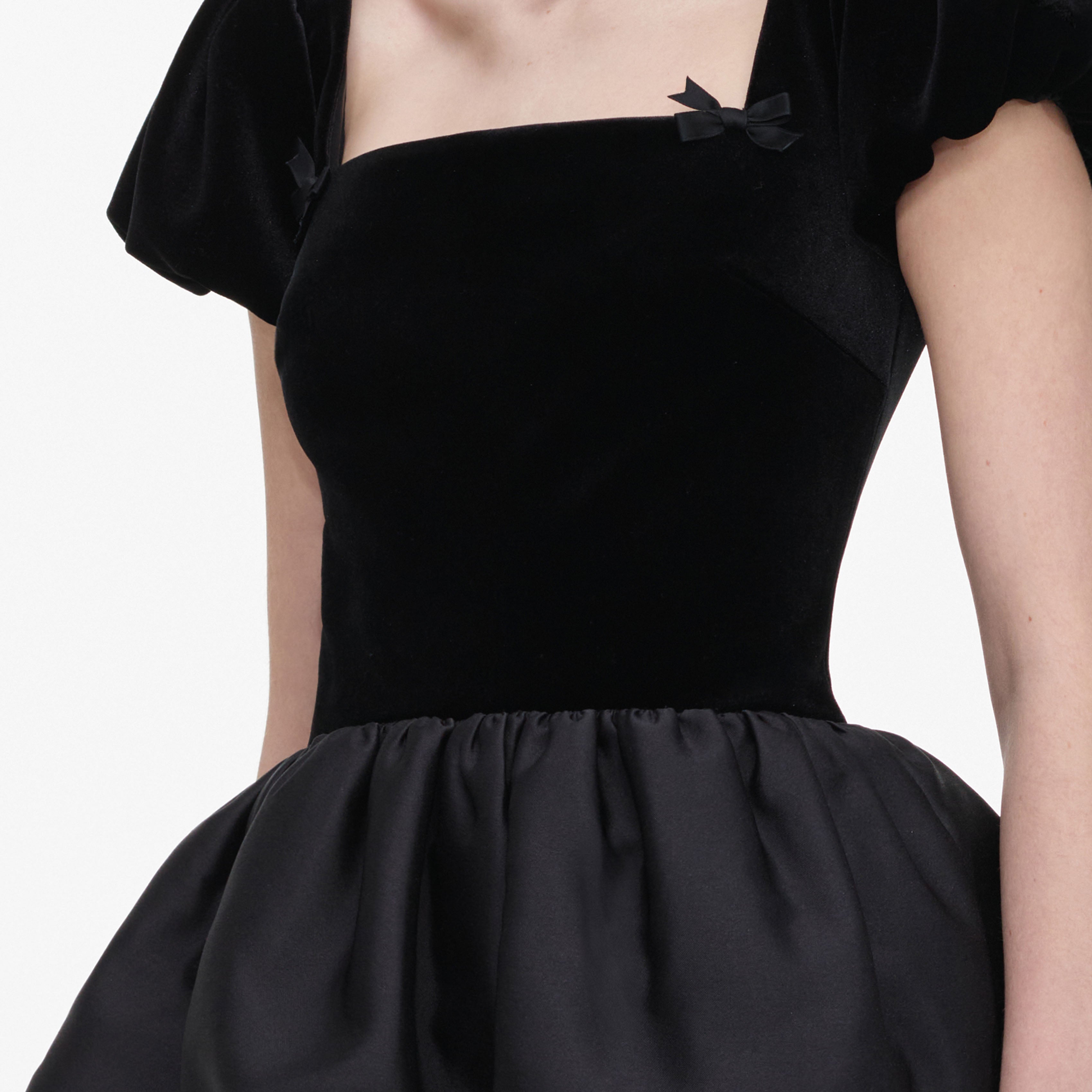 Self Portrait Velvet Bubble Peplum Midi Kleid Schwarz Samt