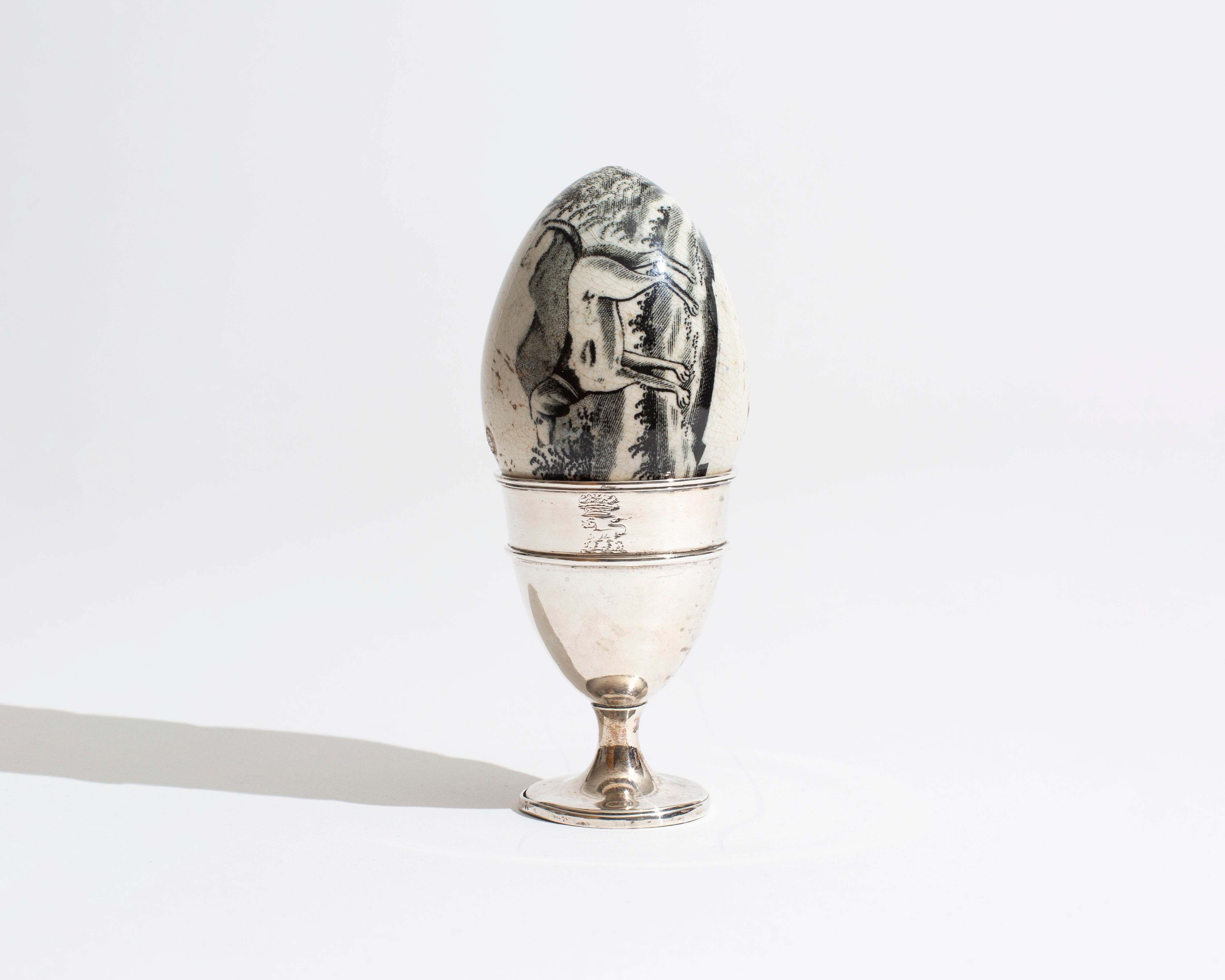 J.W.Anderson Darning Egg Stopfei Keramik Schwarz Hund 1830