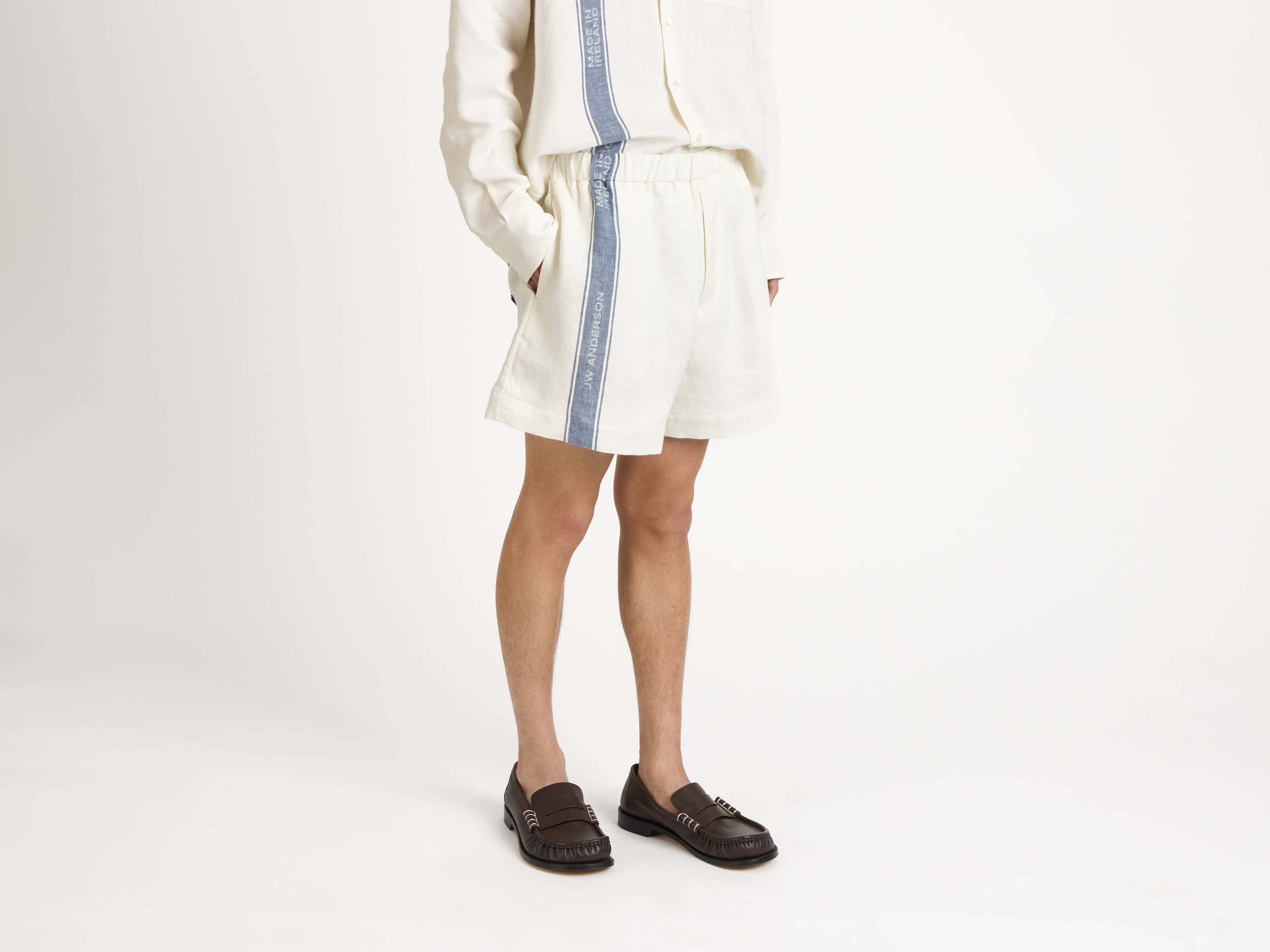 J.W.Anderson Shorts Off White Blue Leinen Shorts