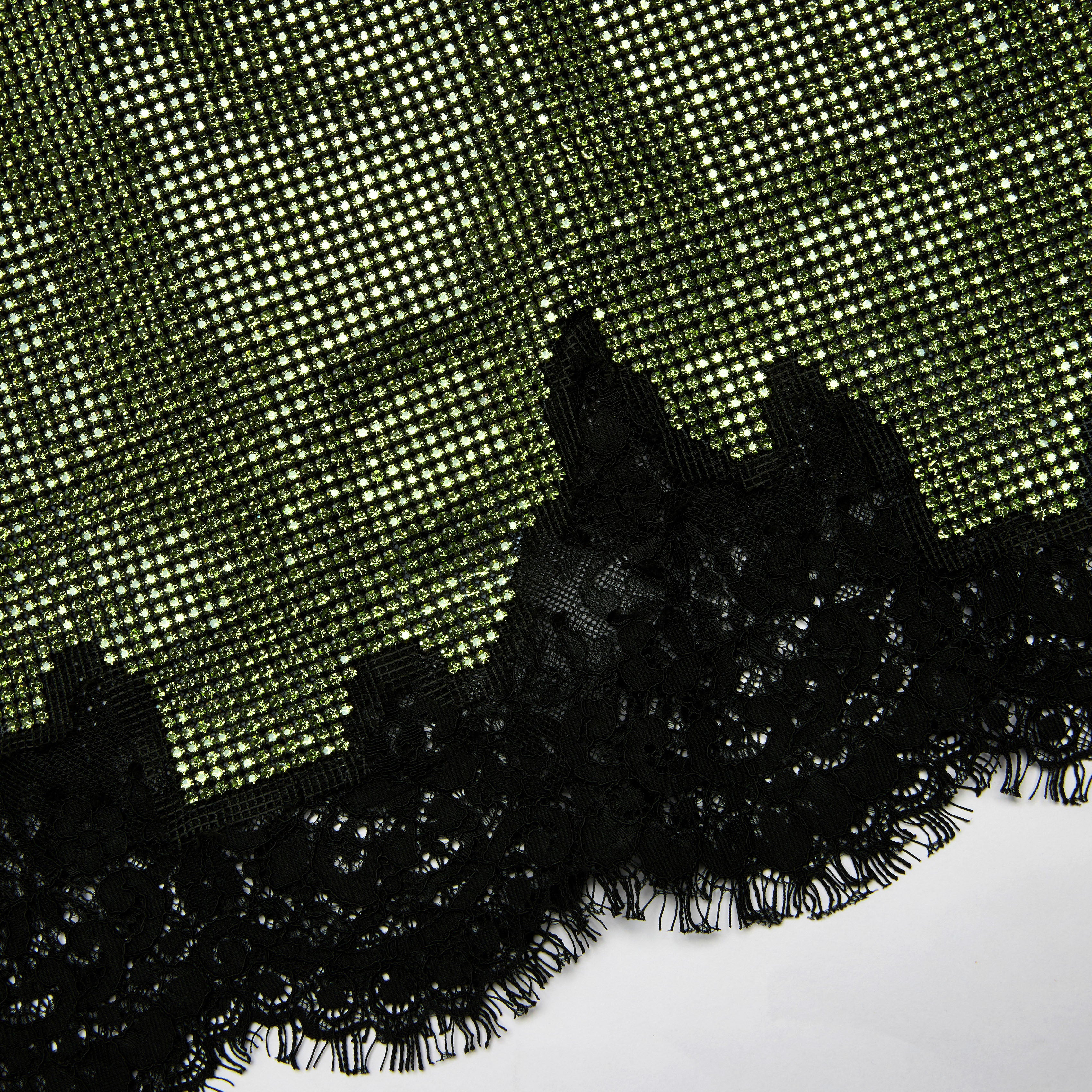 Self Portrait Crystal Chainmail Top grün Strass