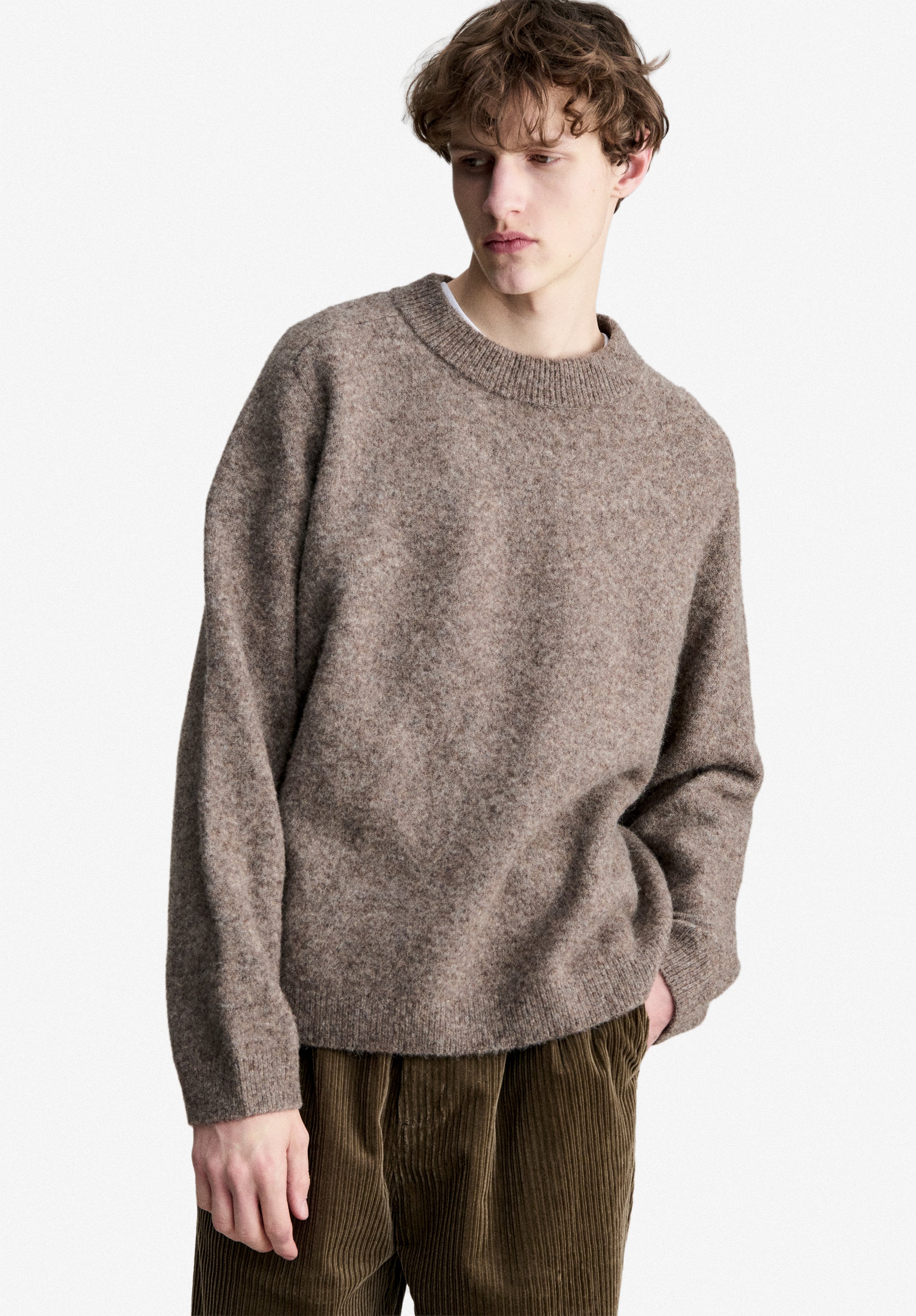 A.P.C. Weit geschnittener Pullover Strick taupe 3XL warm