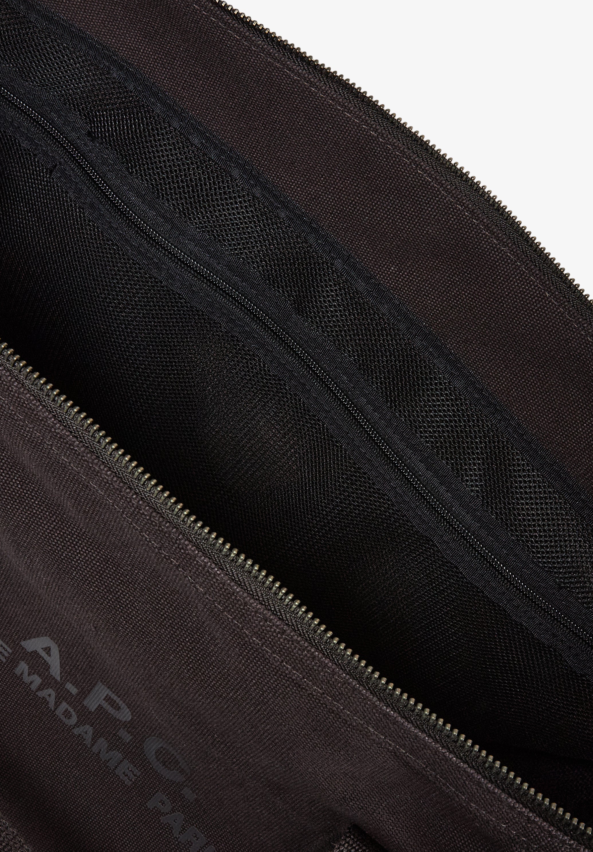 A.P.C. Recuperation Sporttasche Reisetasche Military
