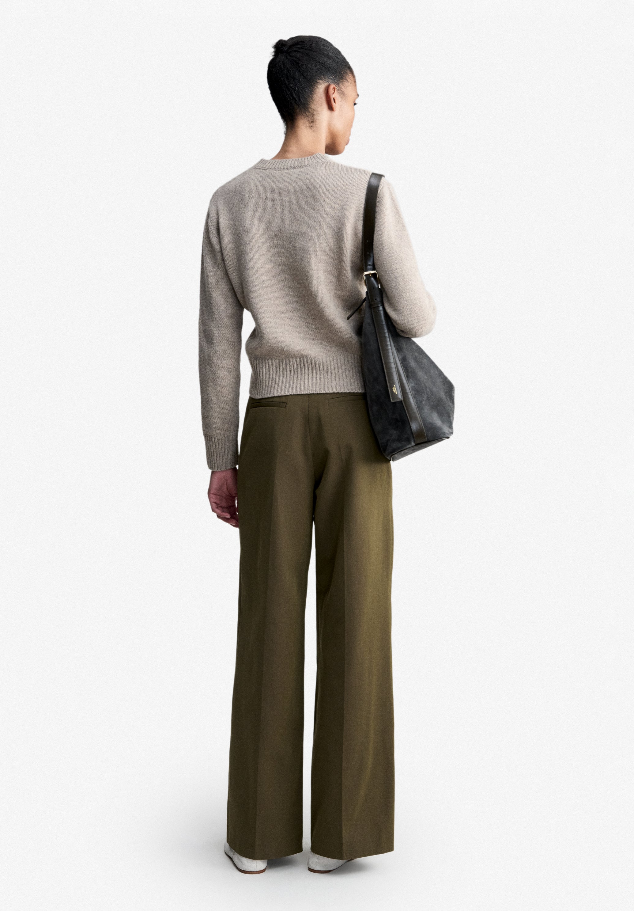 A.P.C. Pullover taupe recycelte Wolle Rundhals