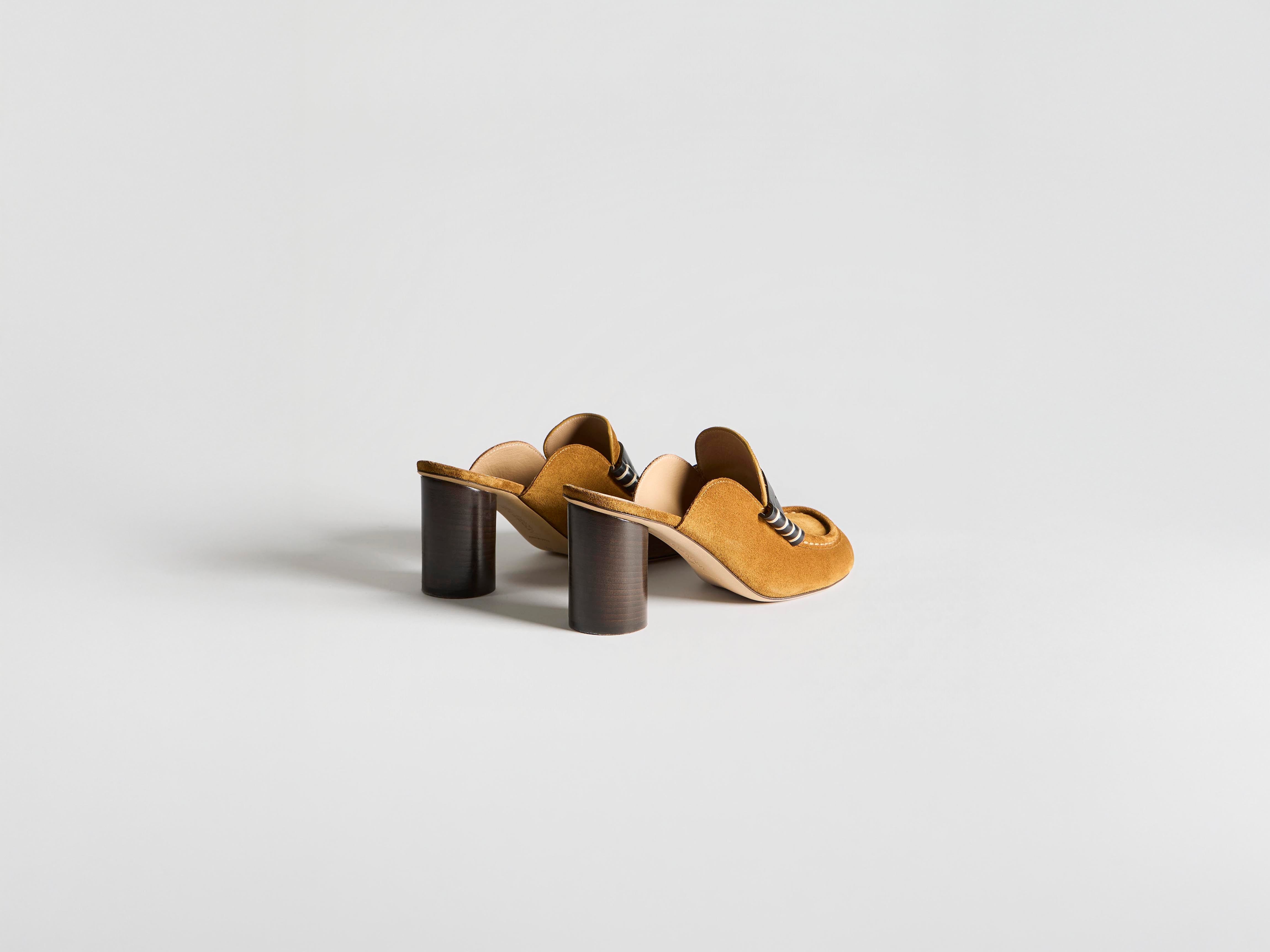 J.W.Anderson Heeled Loafer Mule Caramel/Black