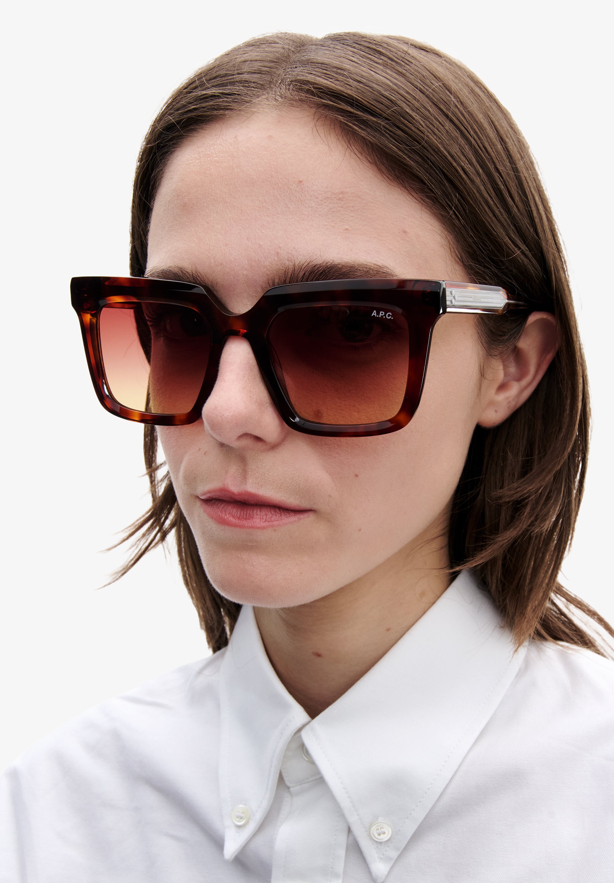A.P.C. Les Carrées Sonnenbrille braun TU UV-Schutz