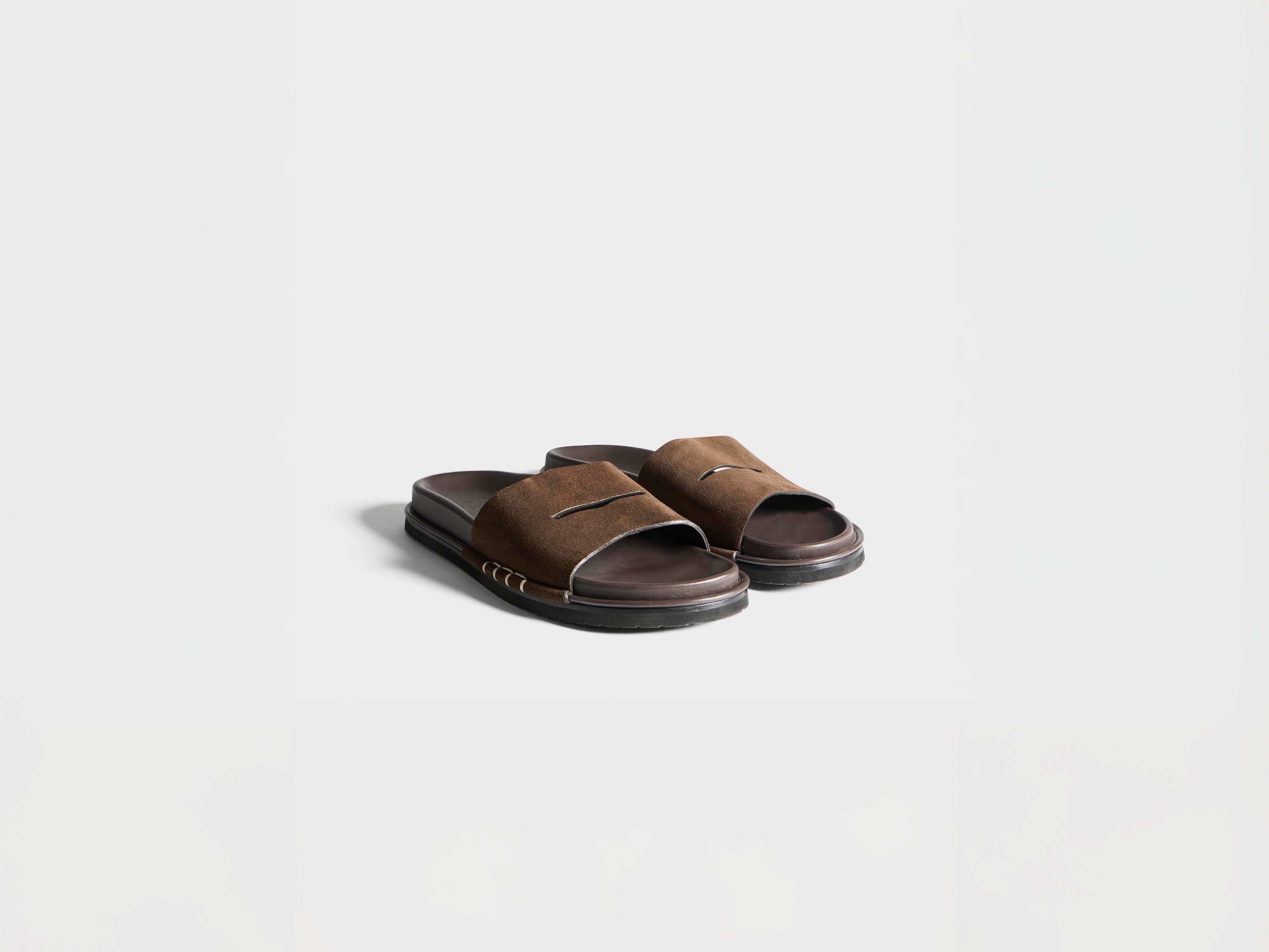 J.W.Anderson Fussbett Loafer Slides Braun Suede