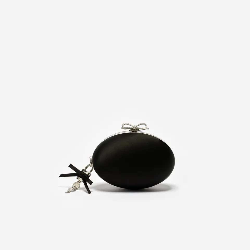 Self Portrait Handbags Black Satin Oval Clutch Schwarz Mini