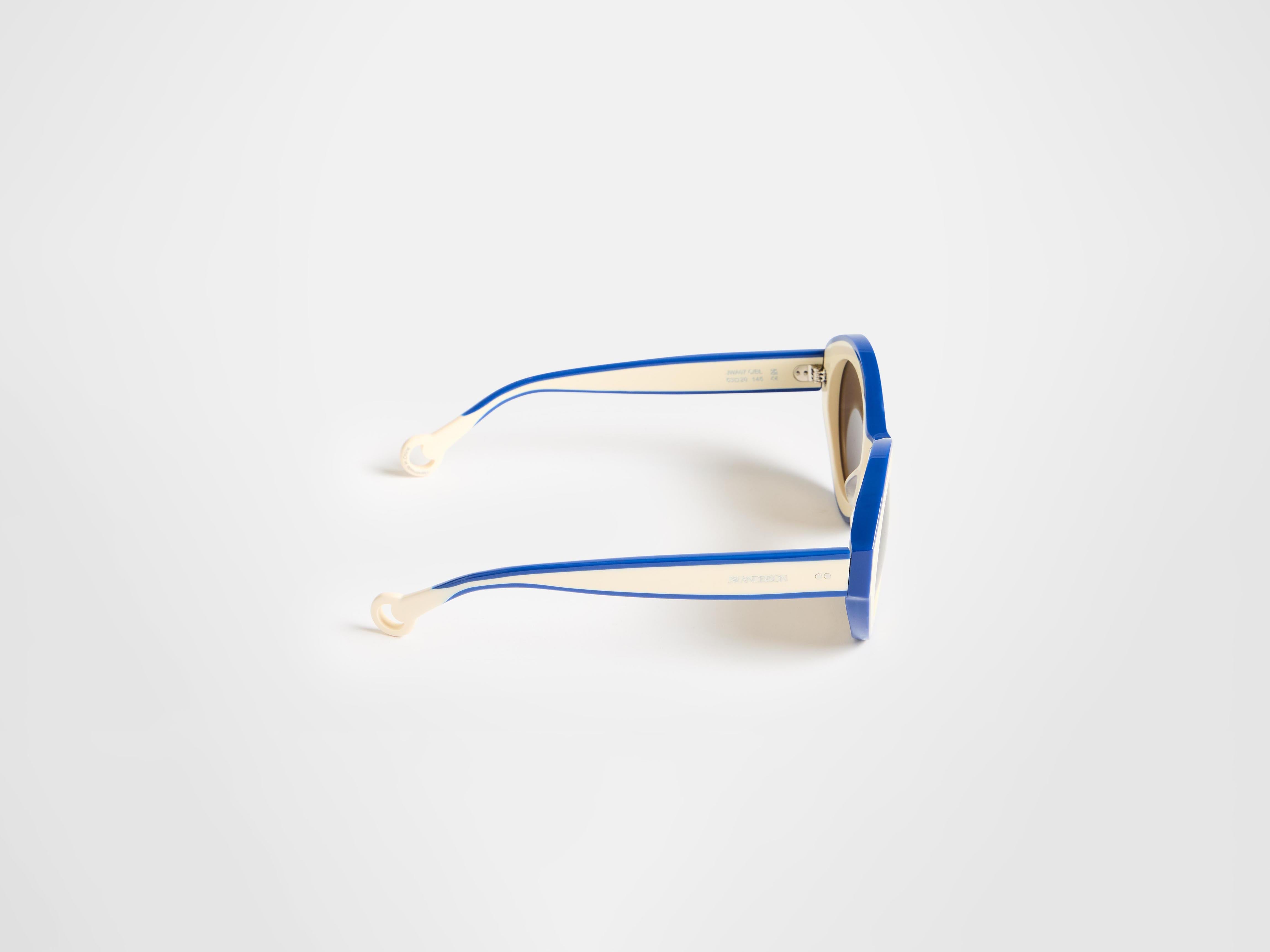 J.W.Anderson JWA07 Bumper Sonnenbrille Weiß Blau Rund