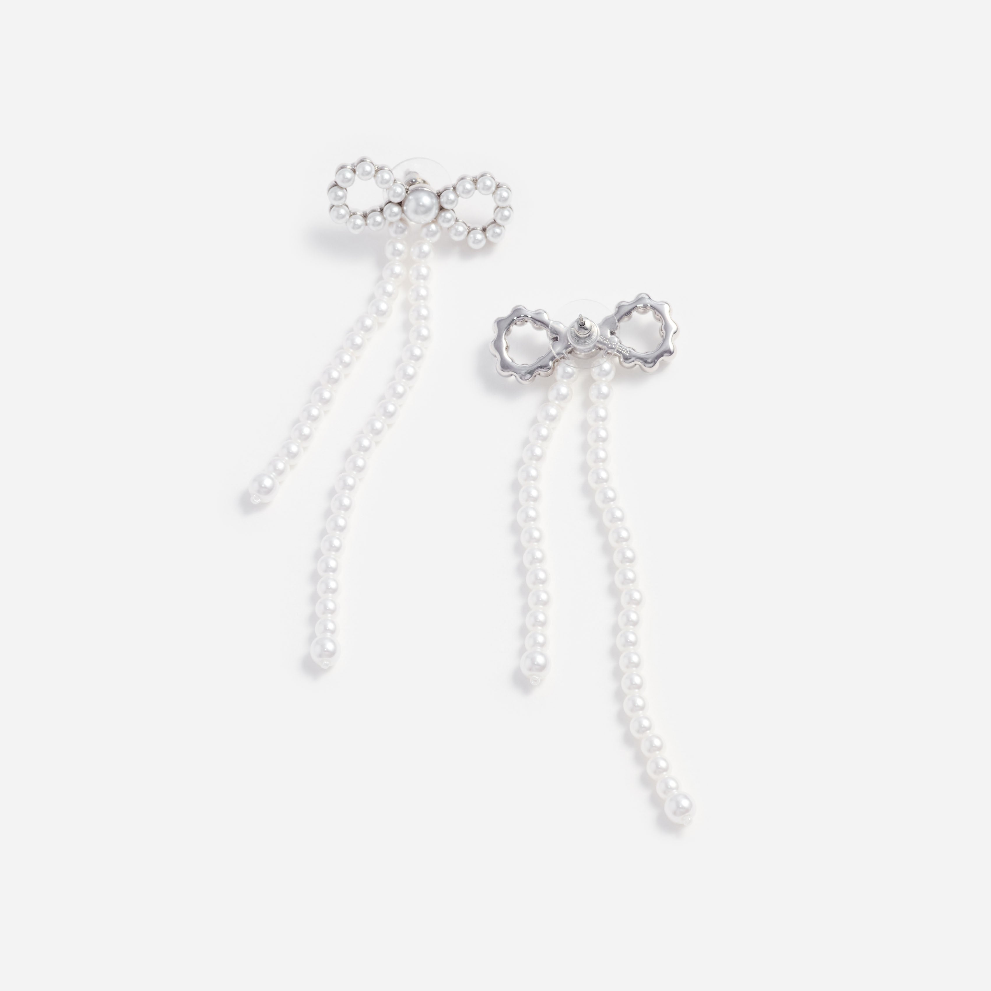 Self Portrait Pearl Bow Ohrringe Creme Perlen