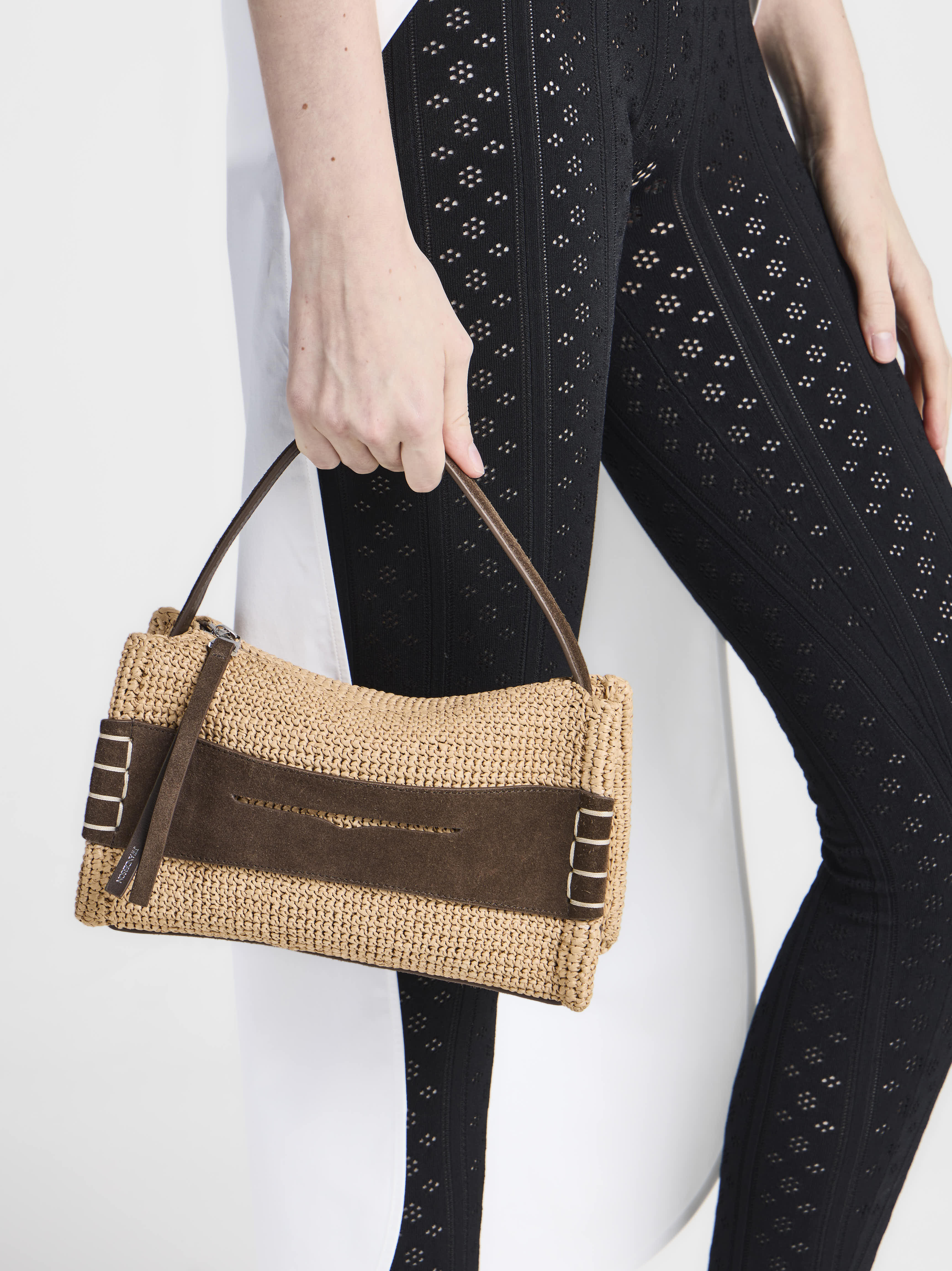 J.W.Anderson Small Loafer Tasche Natural Raffia Häkel