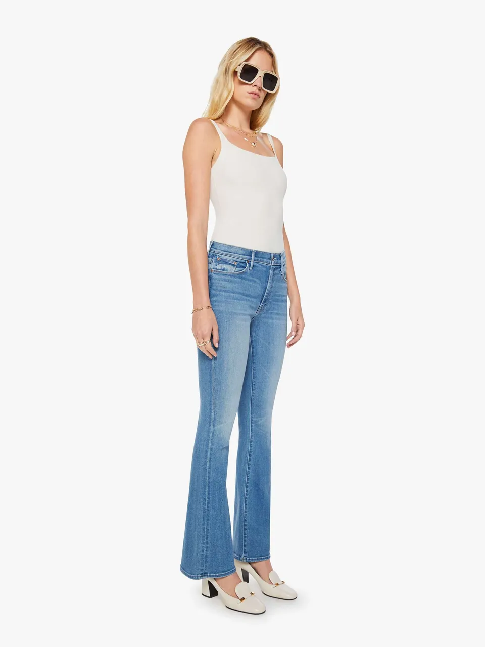 Mother Weekender Layover Flare Jeans Mittelblau Stretch