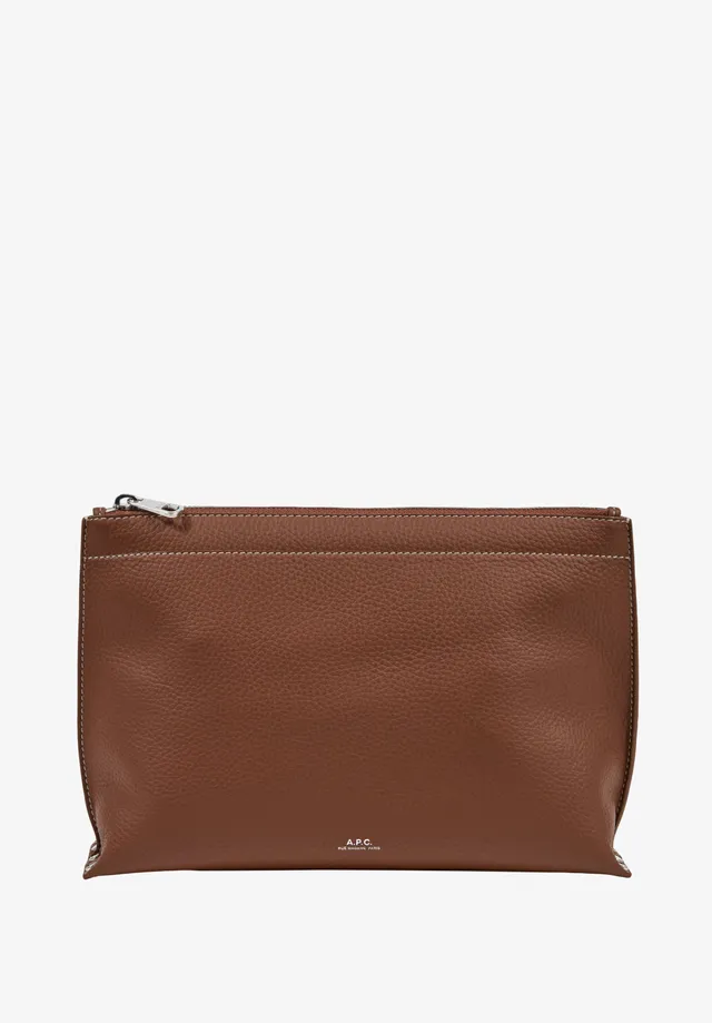 A.P.C. Neige Clou Clutch Leder genarbt TU