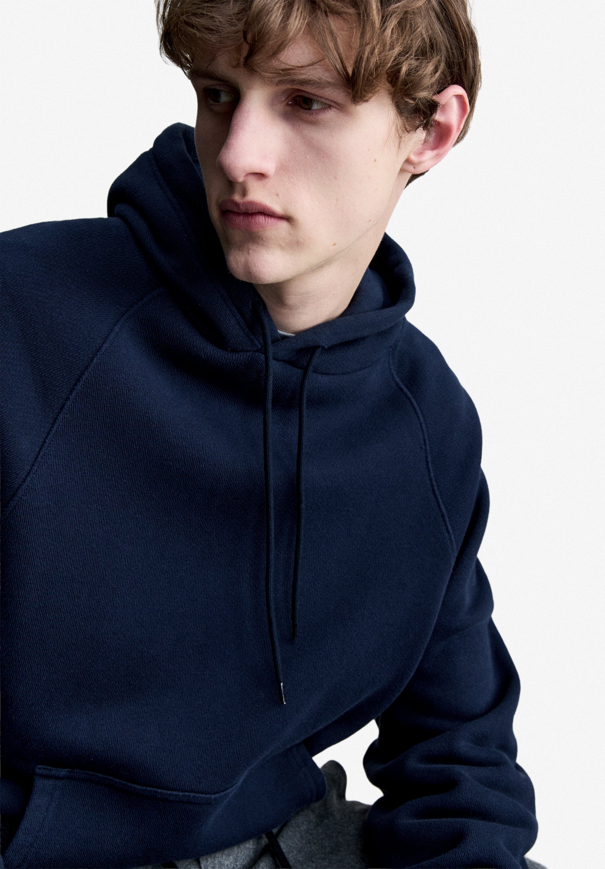 A.P.C. marineblauer Hoodie Bio-Baumwolle Raglan