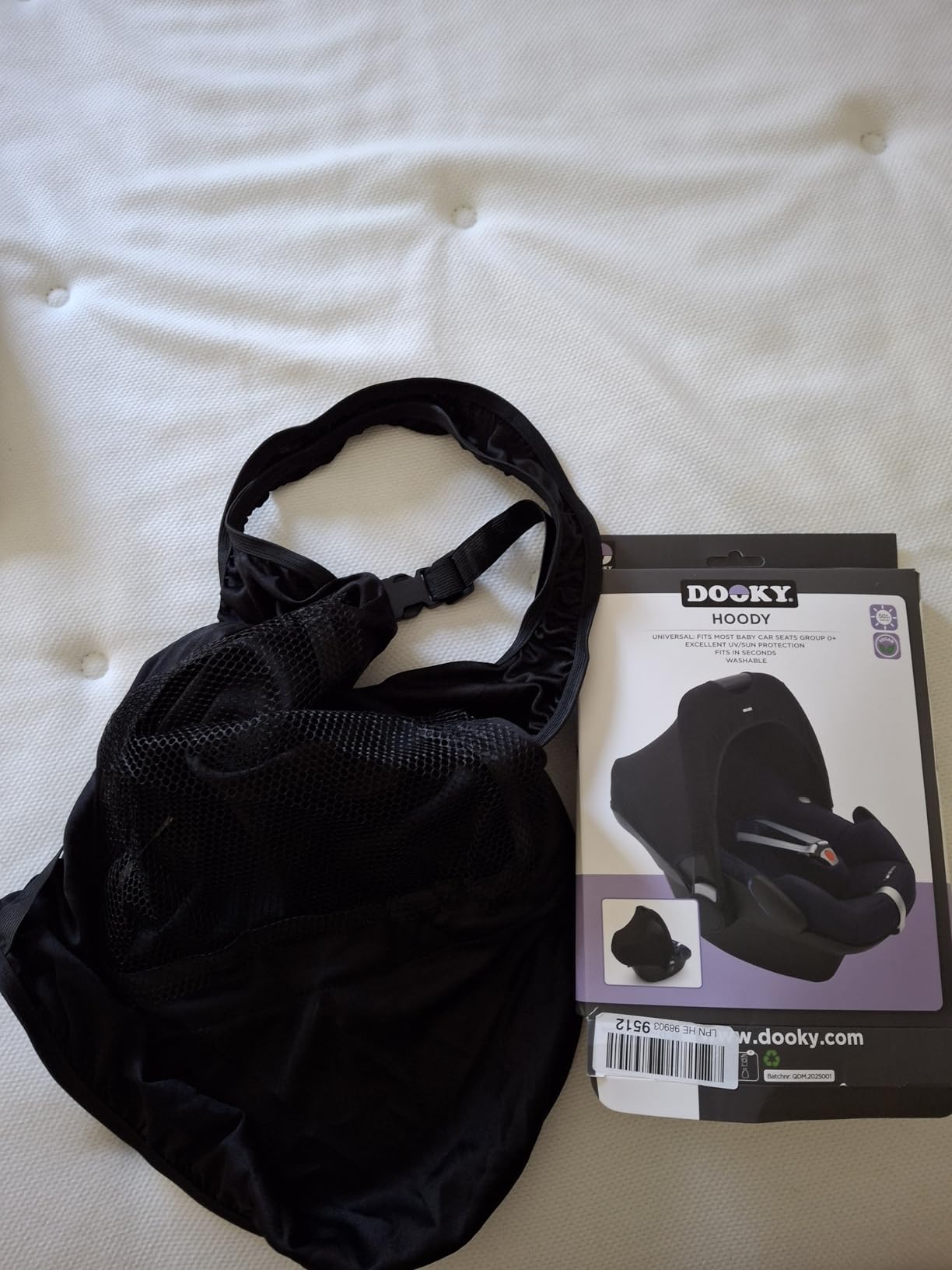 Dooky Hoody Sonnenhaube Babyschale 0+ Black UPF50+