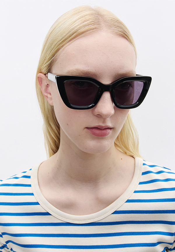 A.P.C. Les Papillons Sonnenbrille Schwarz TU