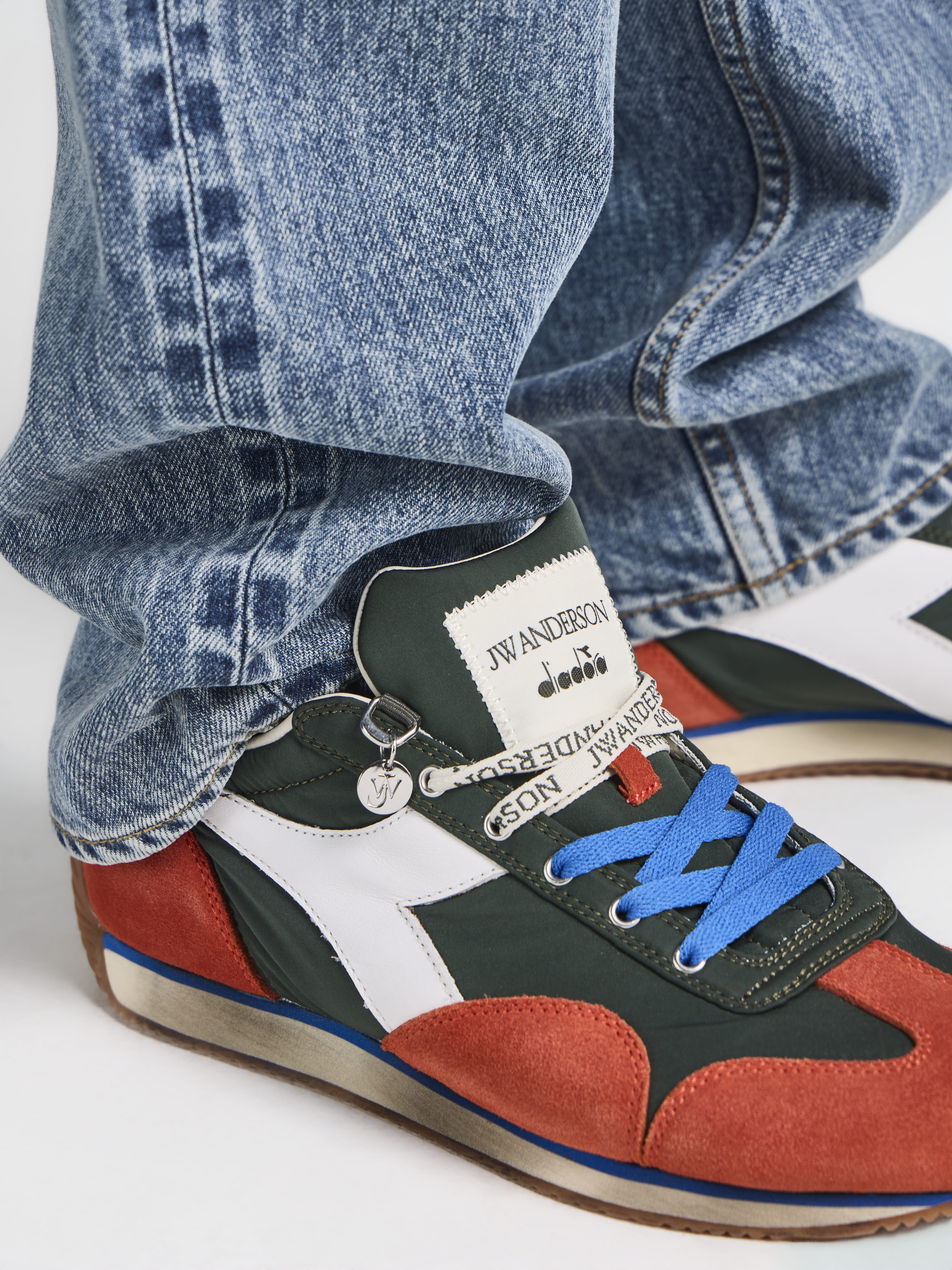 J.W.Anderson x Diadora Equipe Sneaker Herren Green Night