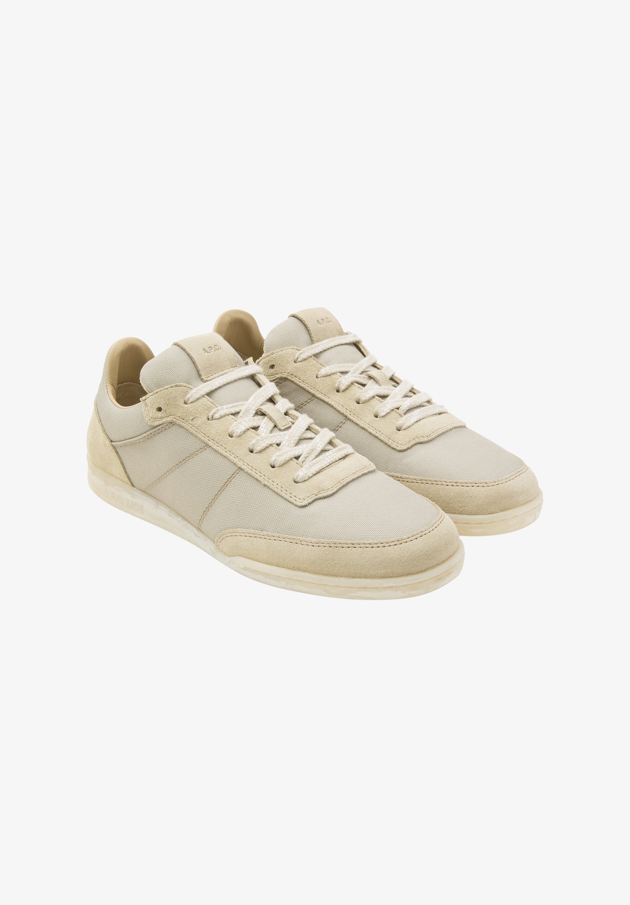 A.P.C. Moe Soft Sneakers Weiß Noppensohle