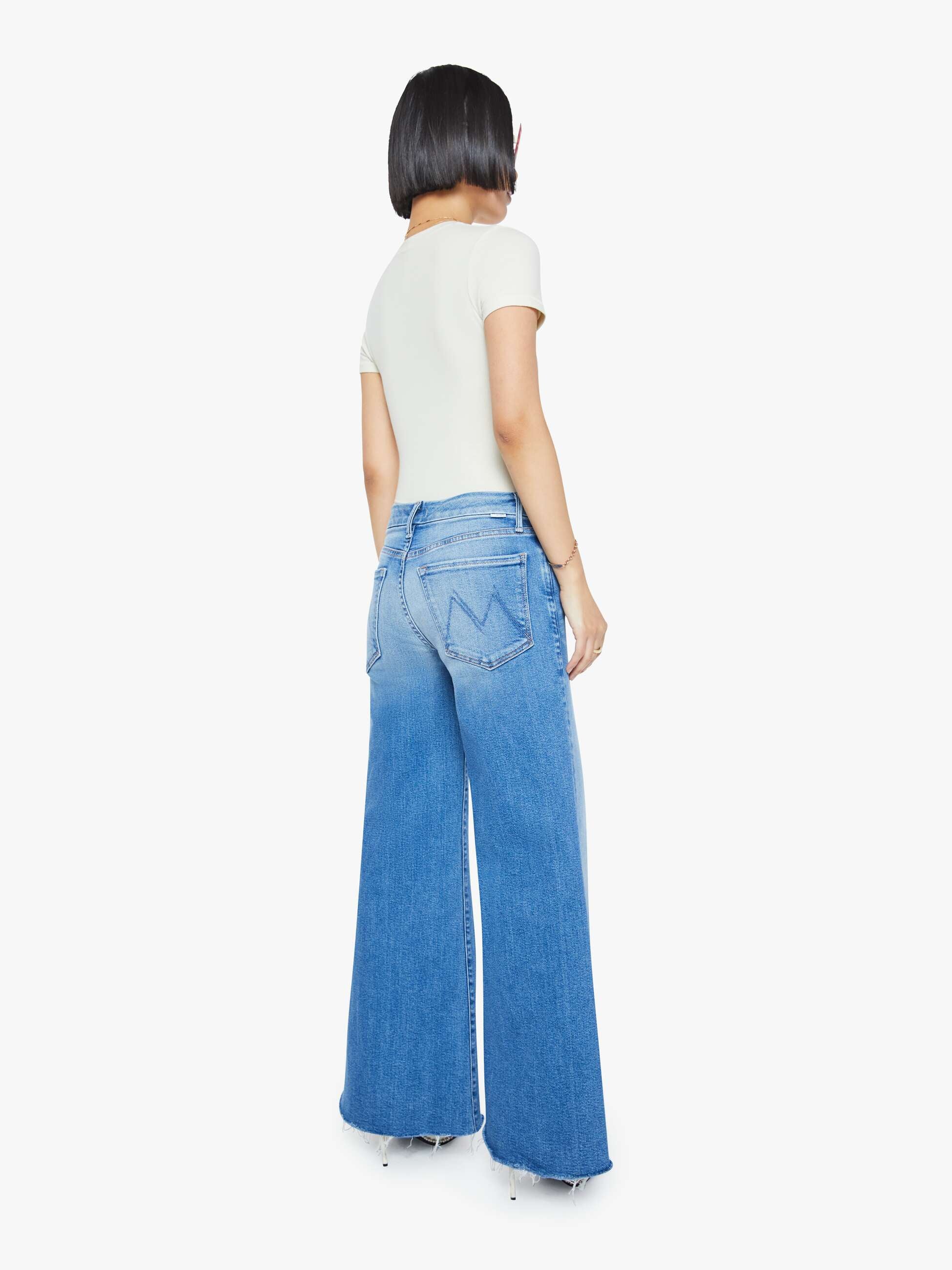 Mother Petites The Lil Roller Fray Jeans Fan Favorite Blau