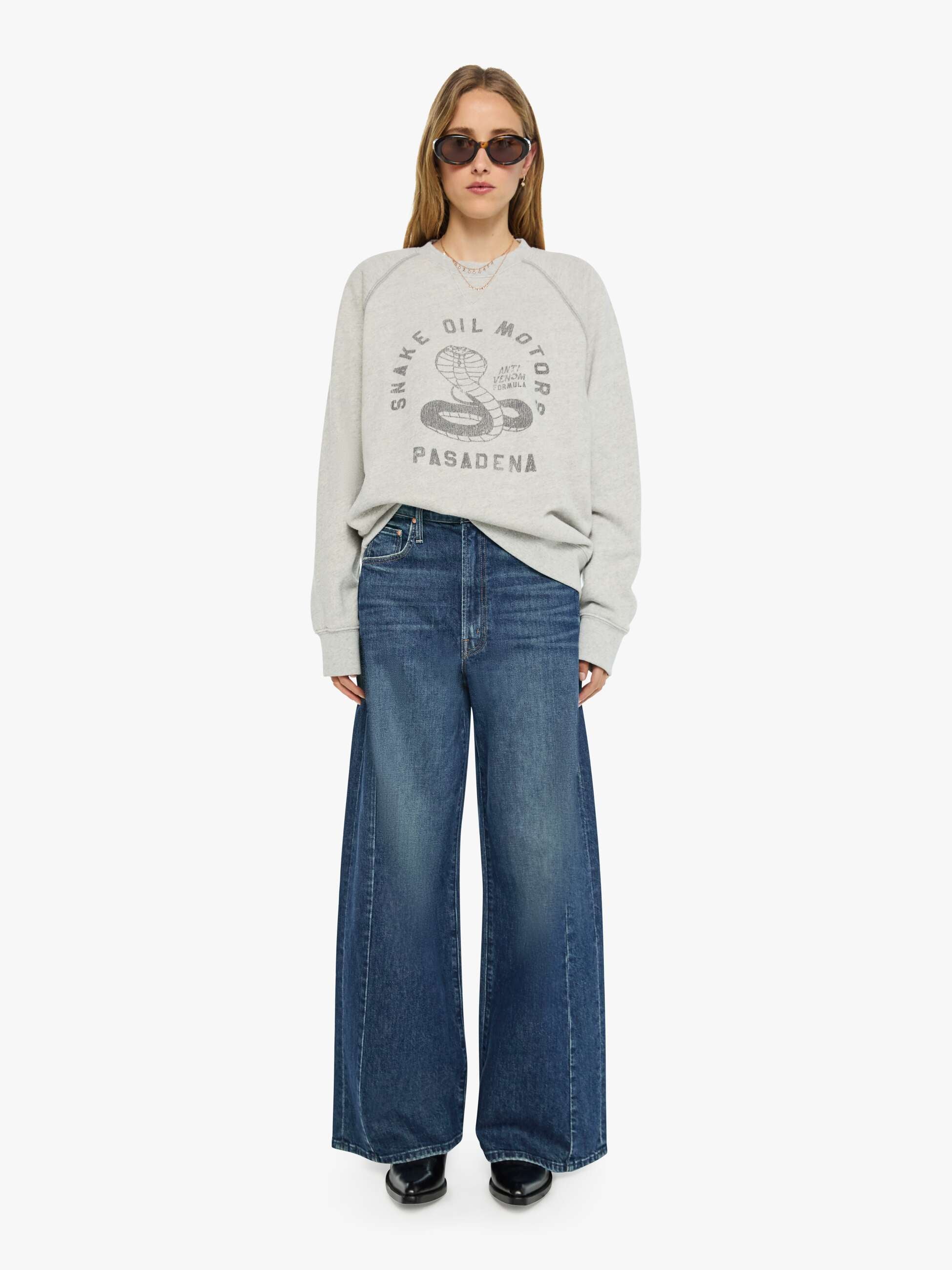 Mother The Champ Sweatshirt Snake Oil Motors Grau