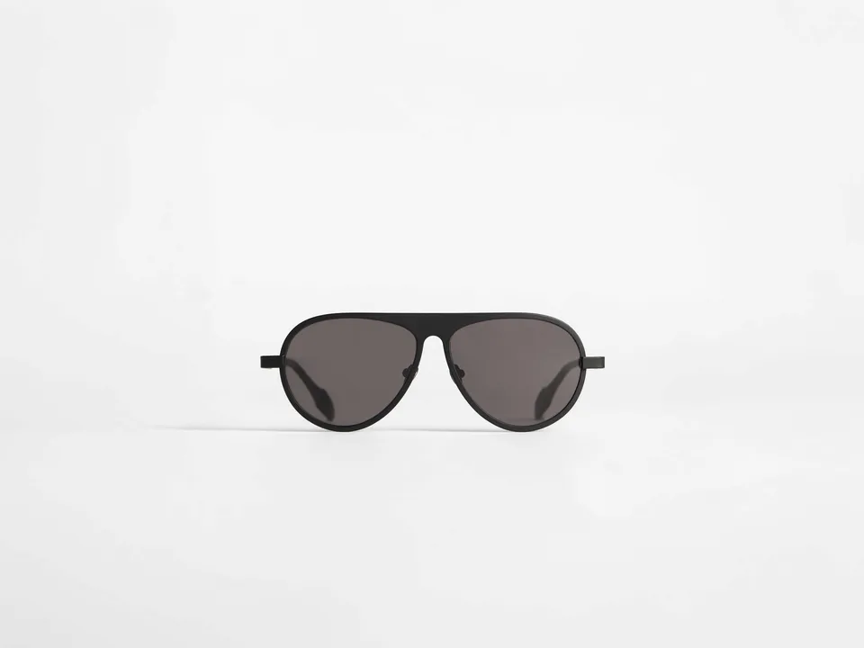 J.W.Anderson JWA05 Aviator Sonnenbrille Schwarz Titan