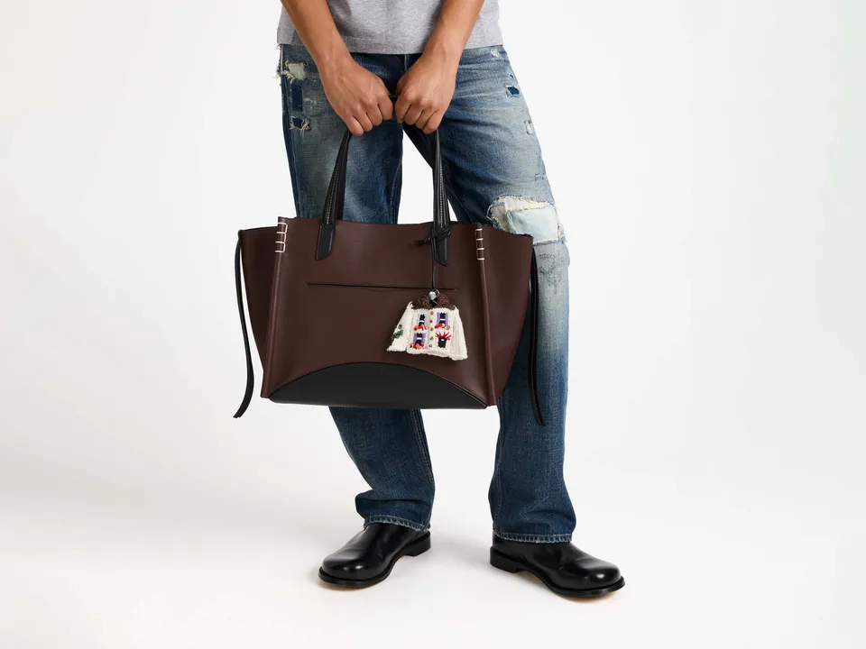 J.W.Anderson Loafer Cabas Tote Bordeaux Schwarz