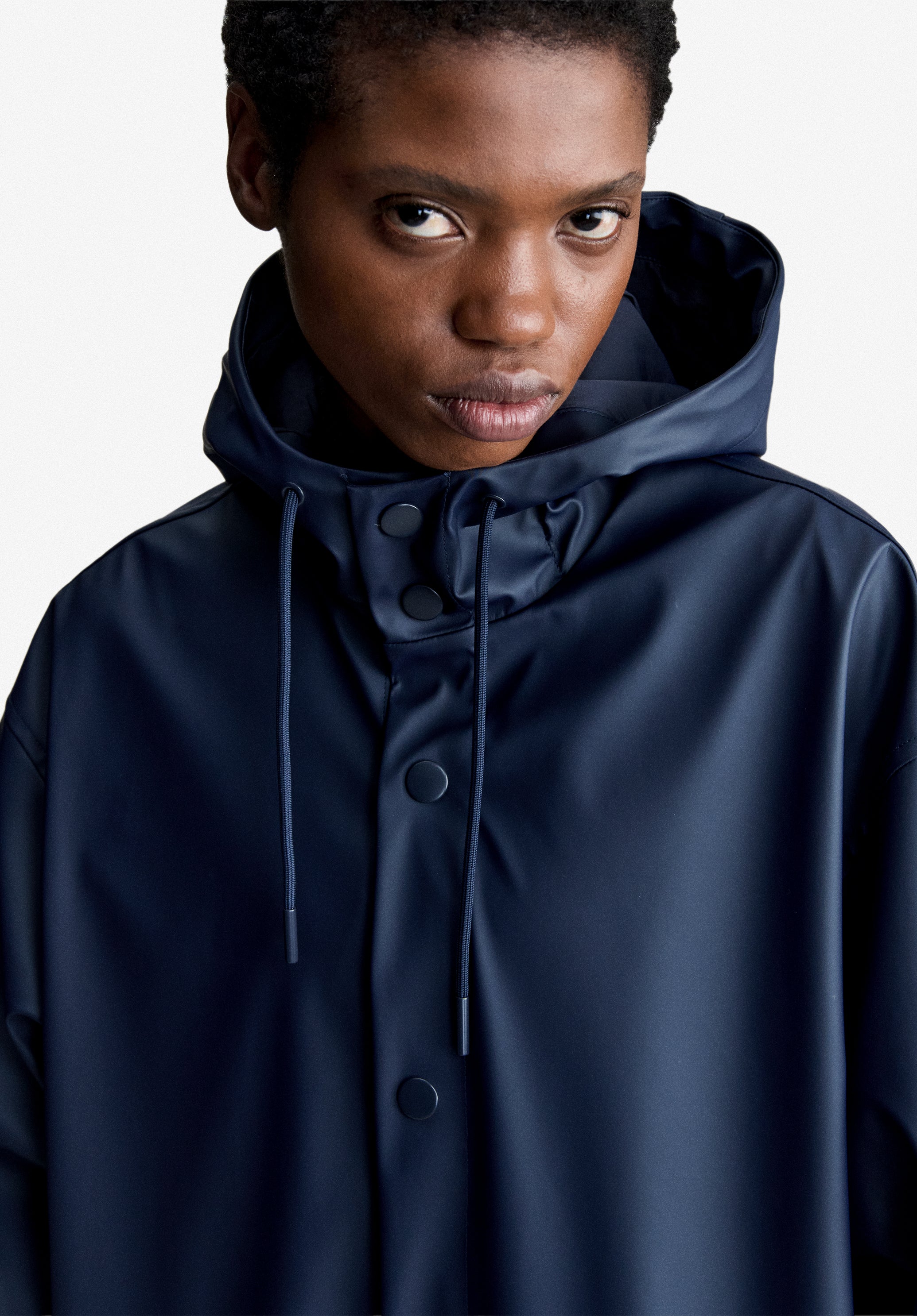 A.P.C. Parka marineblau lang weit Druckknopf