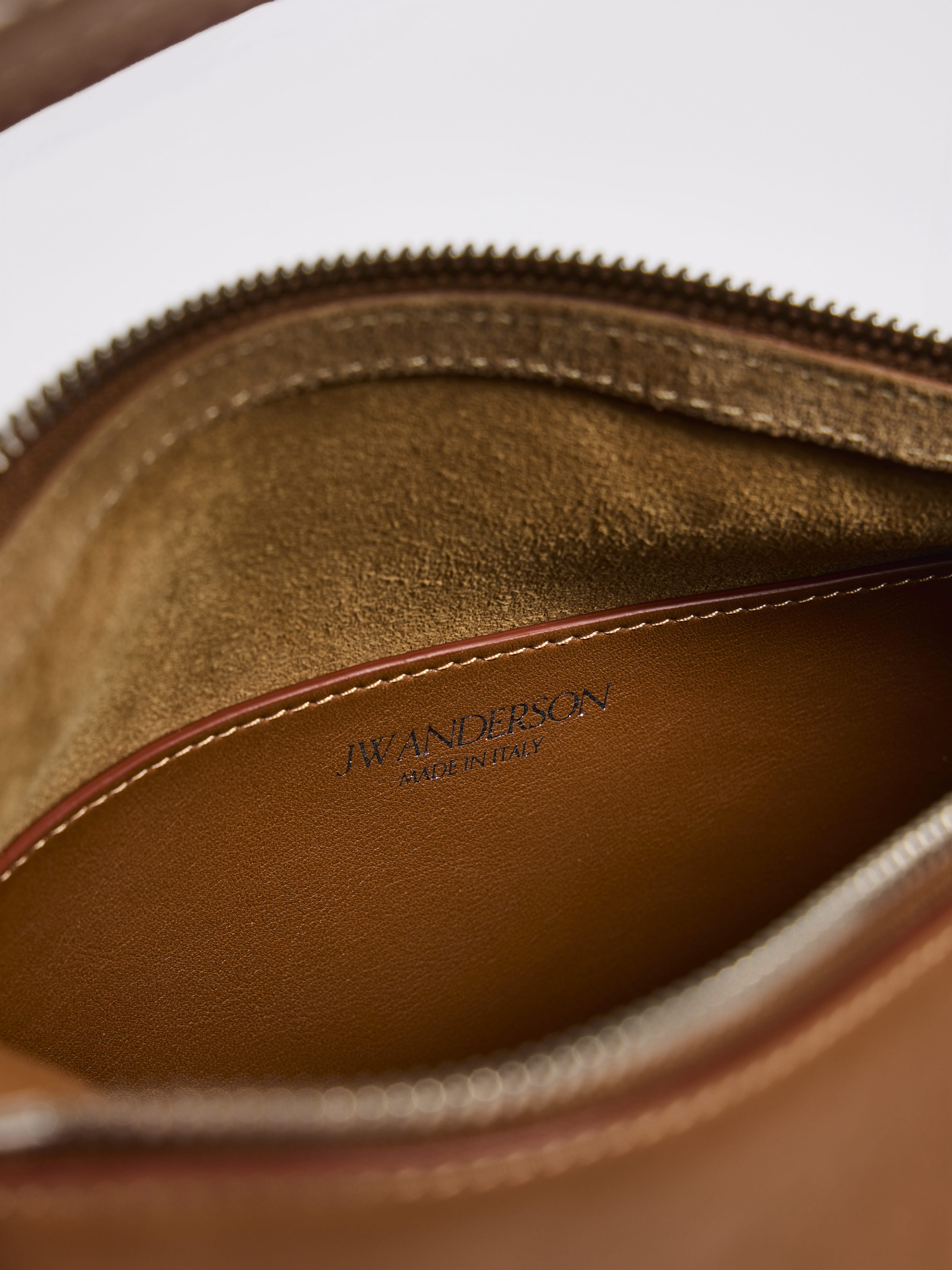 J.W.Anderson Loafer Bag Tasche Kalbsleder in Tan