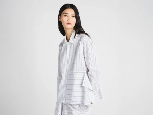 J.W.Anderson Asymmetric Draped Bluse Weiß Blau Damen