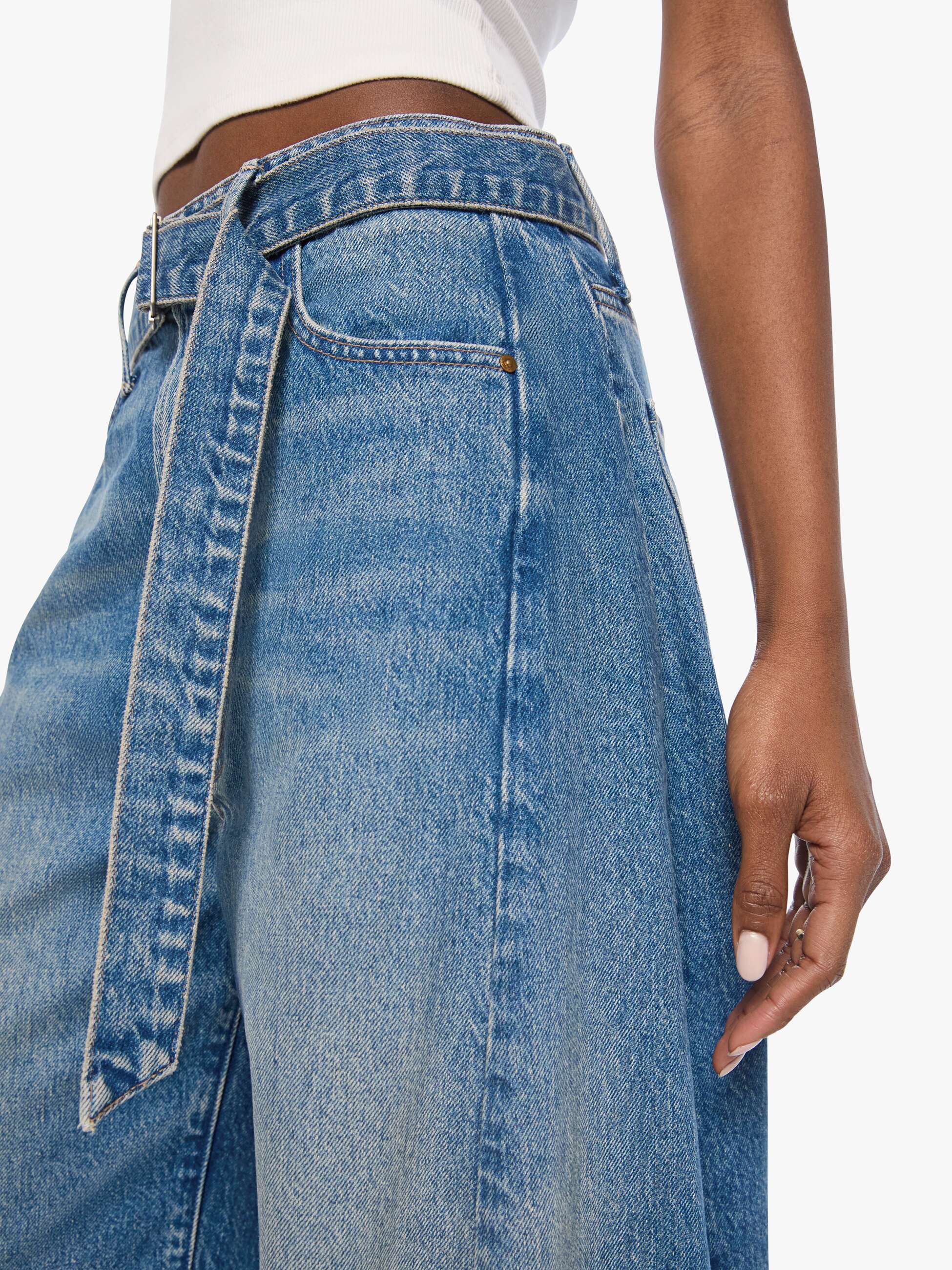 Mother Snacks Belted Spoonful Jeans Mittelblau Wide Leg
