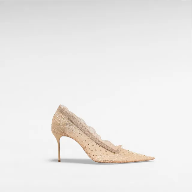Gedebe Bella Pump Satin Spitze Pumps mit Kristallen