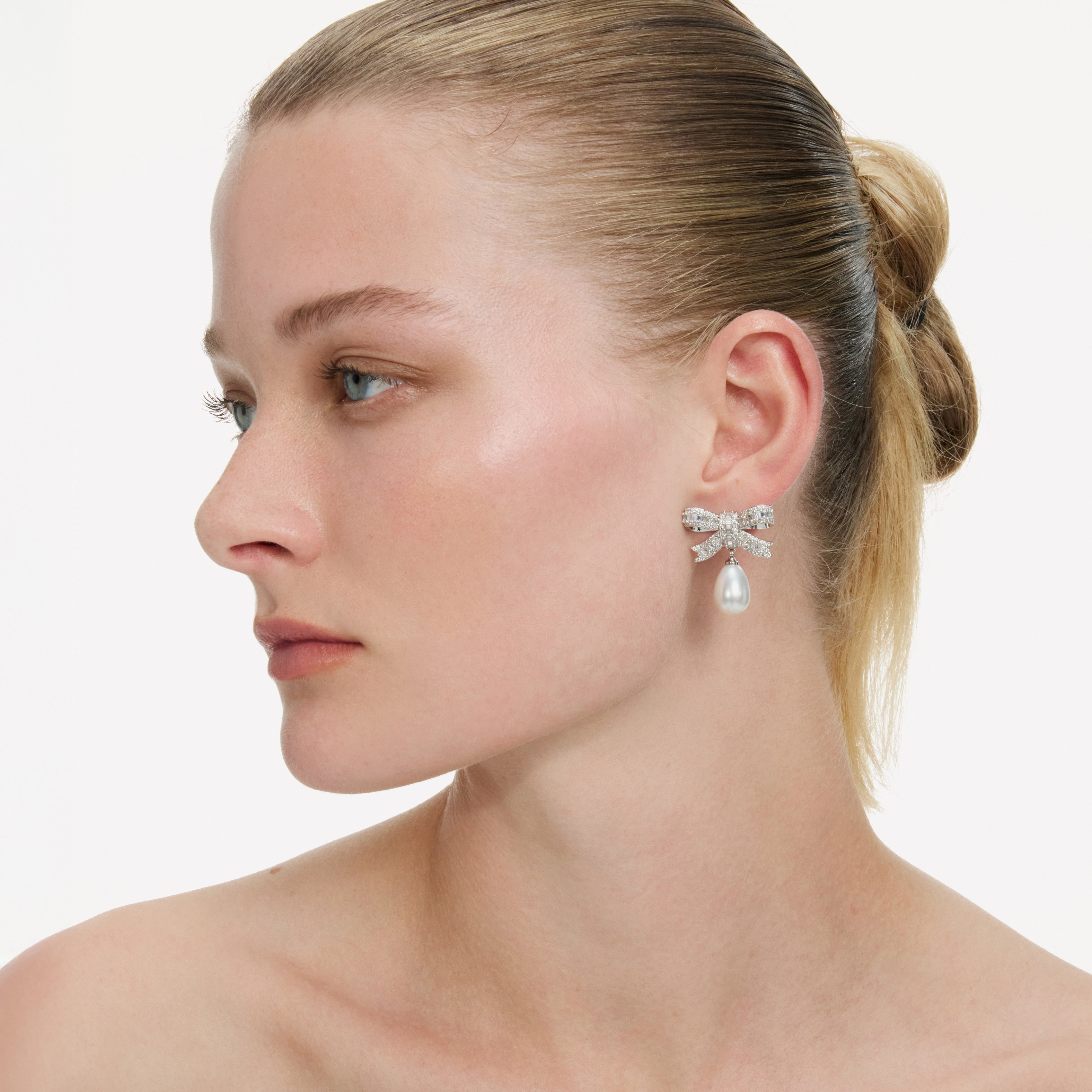 Self Portrait Jewellery Crystal Bow Pearl Droplet Ohrringe Silber