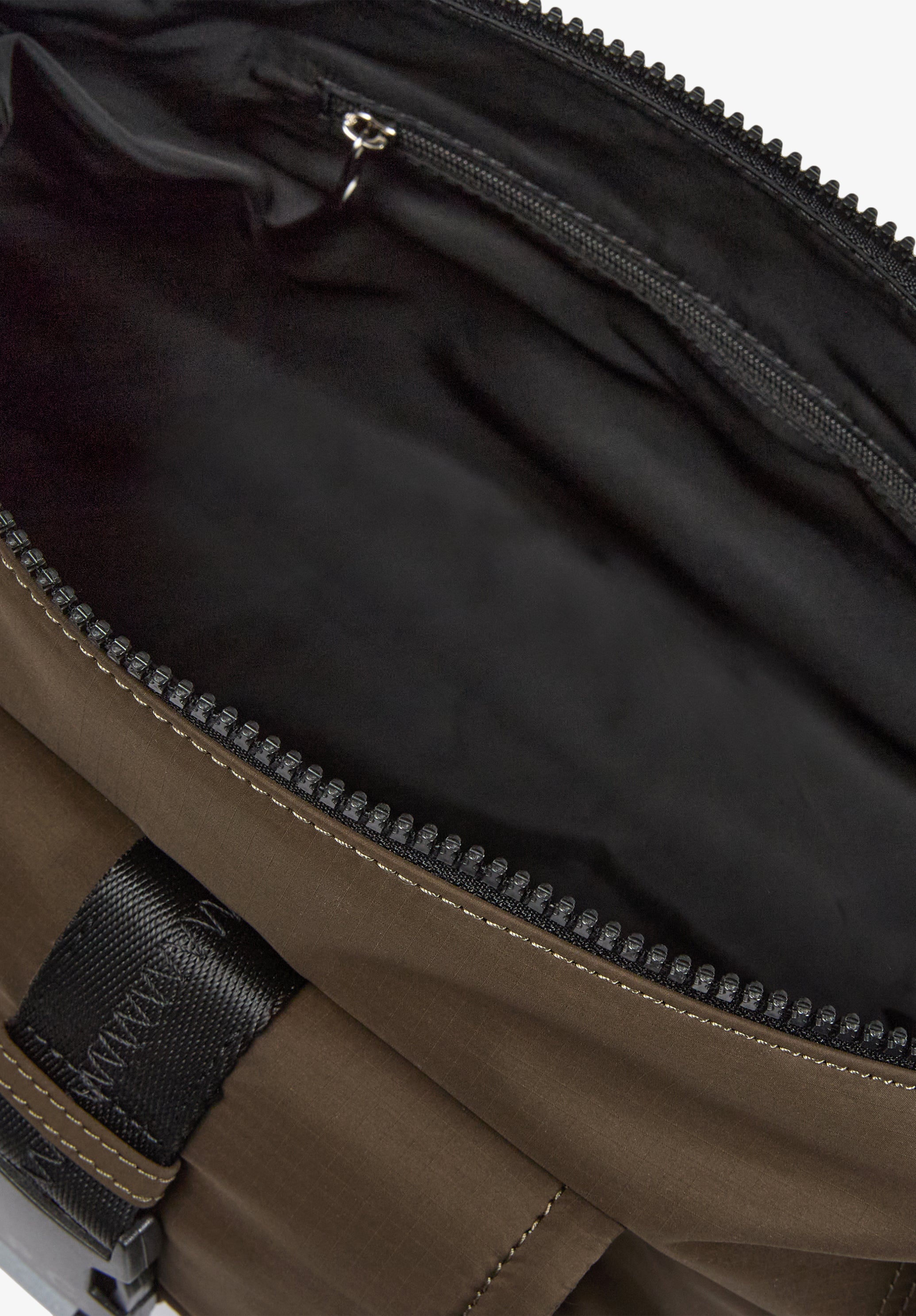 A.P.C. Trek Tasche Umhängetasche Outdoor Clip