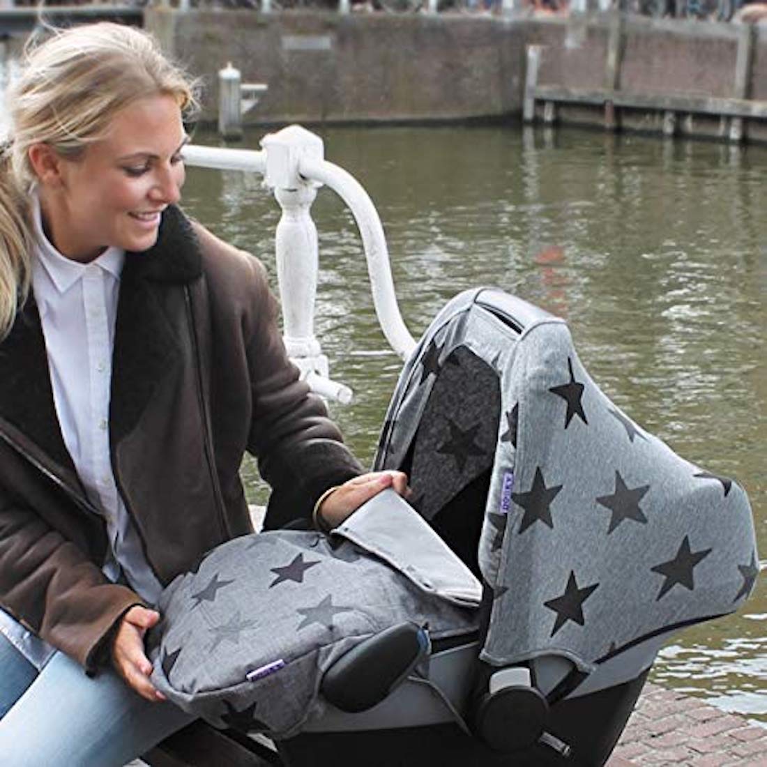 Dooky Cosy Top Grey Stars Fußsack Babyschale 0+ Universal