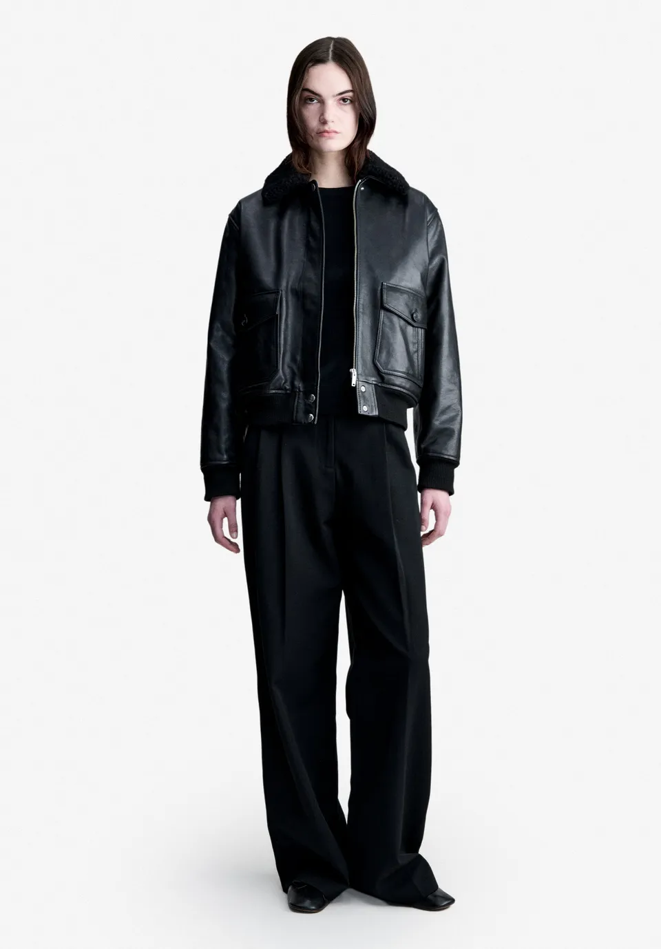 A.P.C. Baumwollhose schwarz weit Gr.38 Falten Bundhose