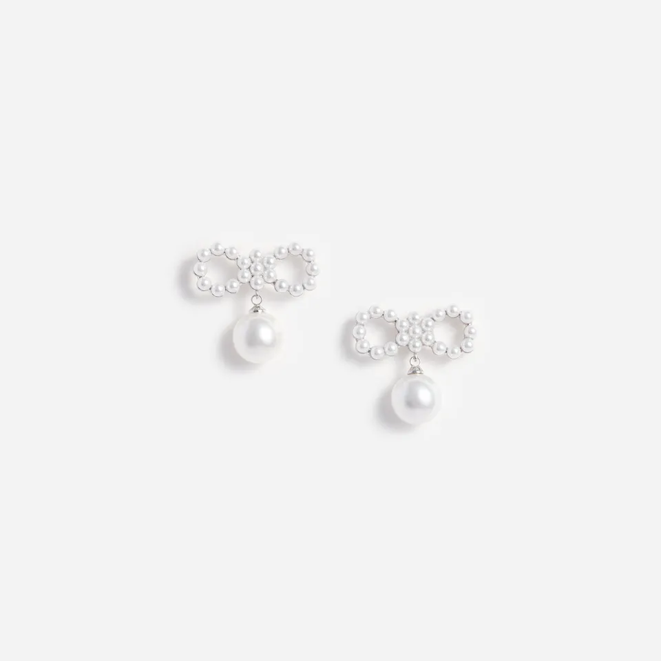 Self Portrait Jewellery Pearl Bow Ohrringe Creme One Size