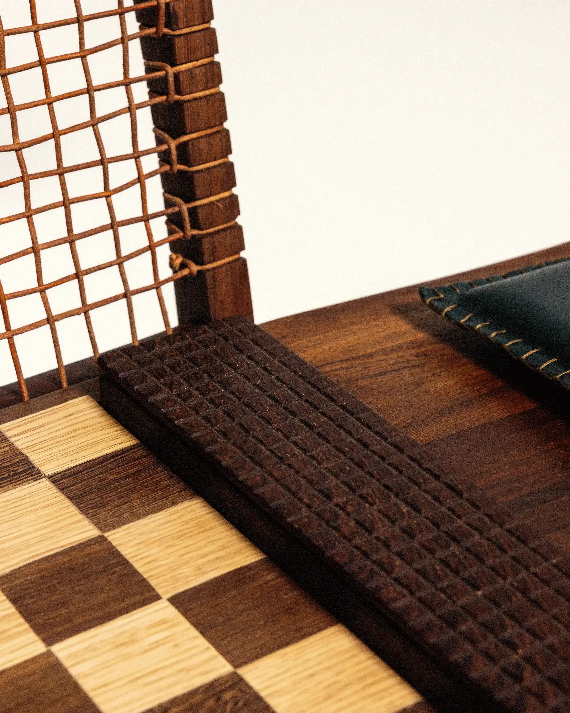 Drôle De Monsieur Le Banc d’Échecs Schachbank Holz OS