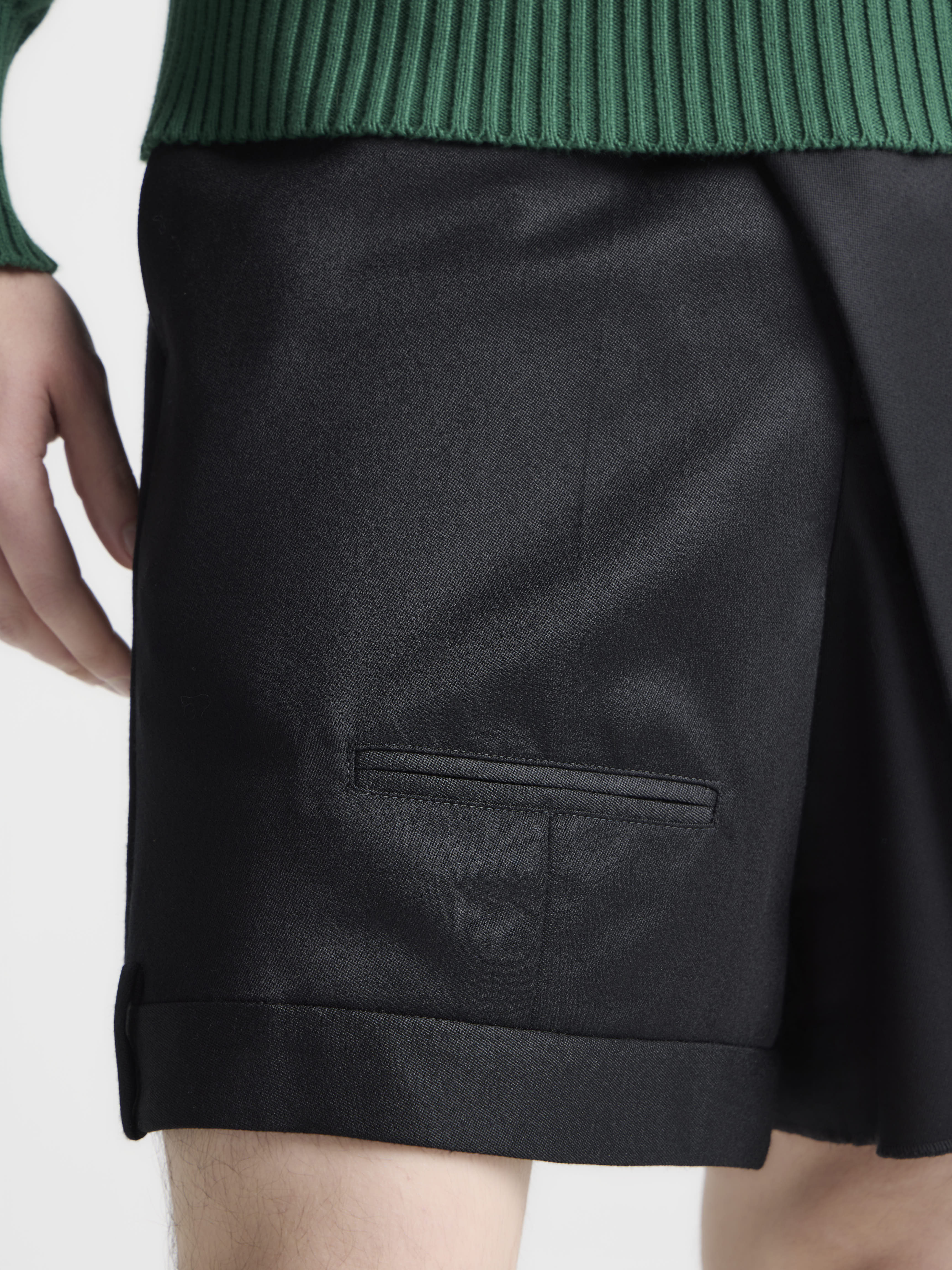 J.W.Anderson Shorts Herren Schwarz Wolle Folded Hornknöpfe