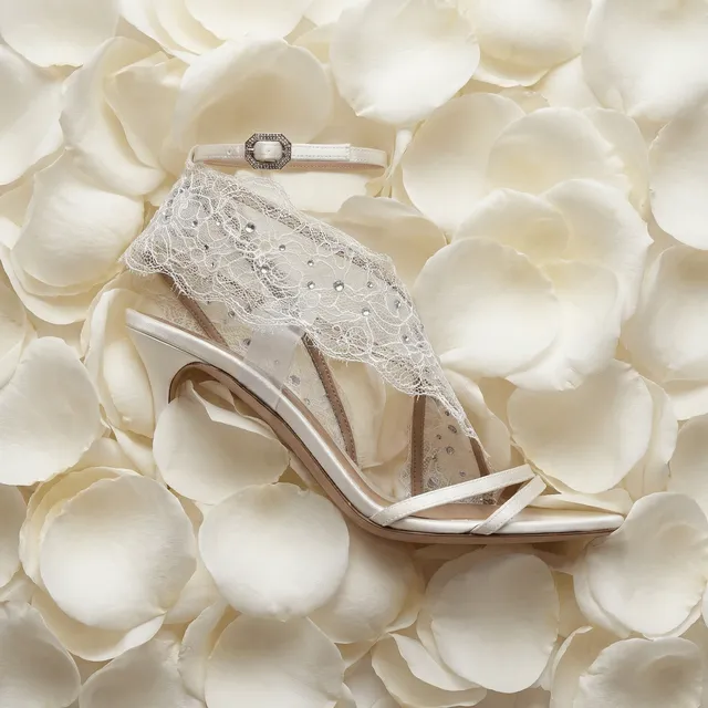 Gedebe Bella Sandale Weiß 80 Sandalen Spitze Kristalle